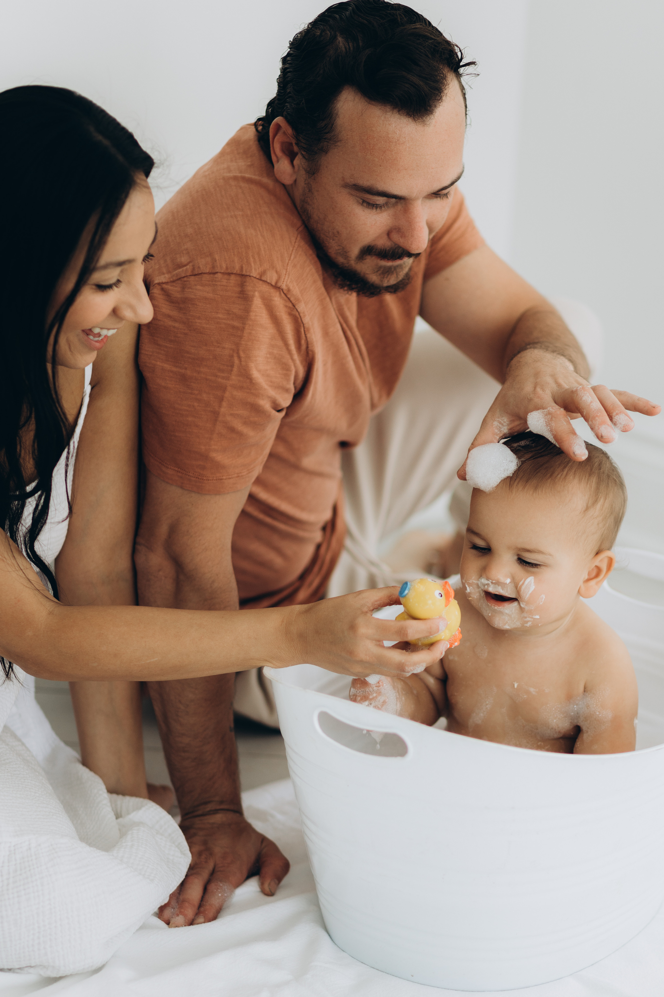 Cake smash. Wedding Photographer Toronto