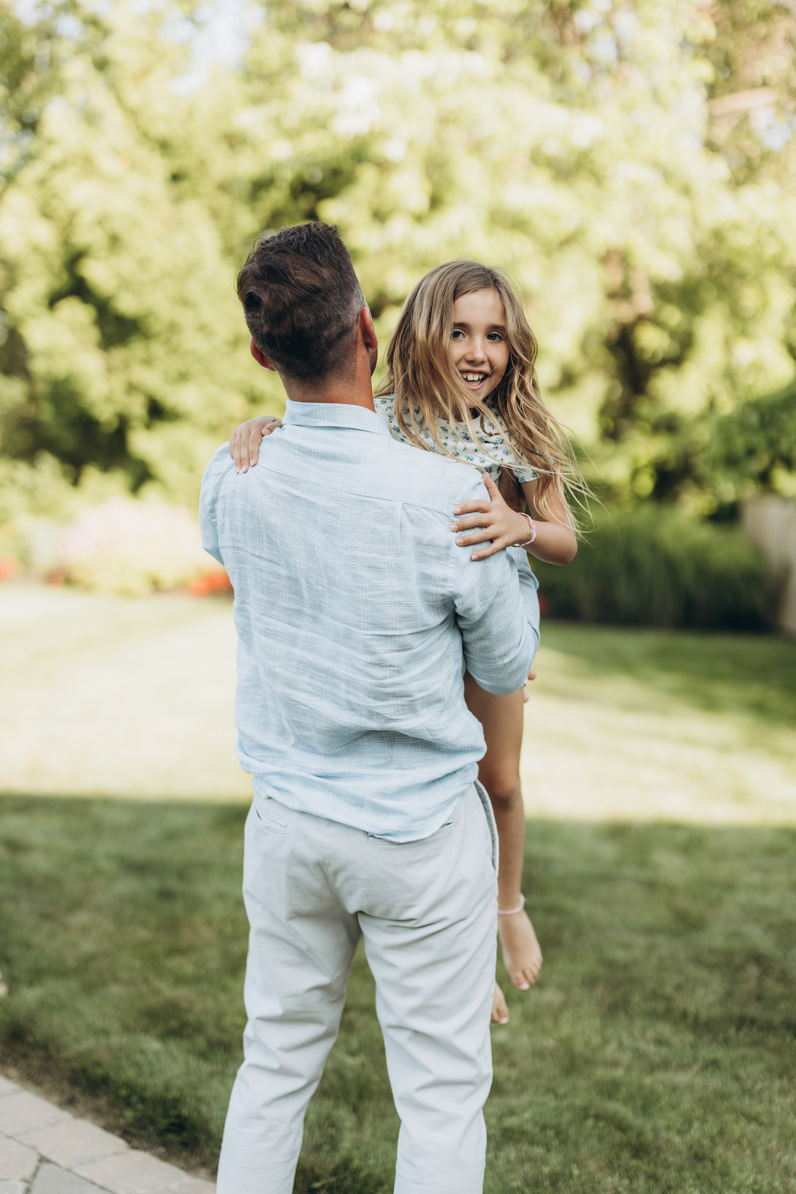 Family time. Wedding Photographer Toronto