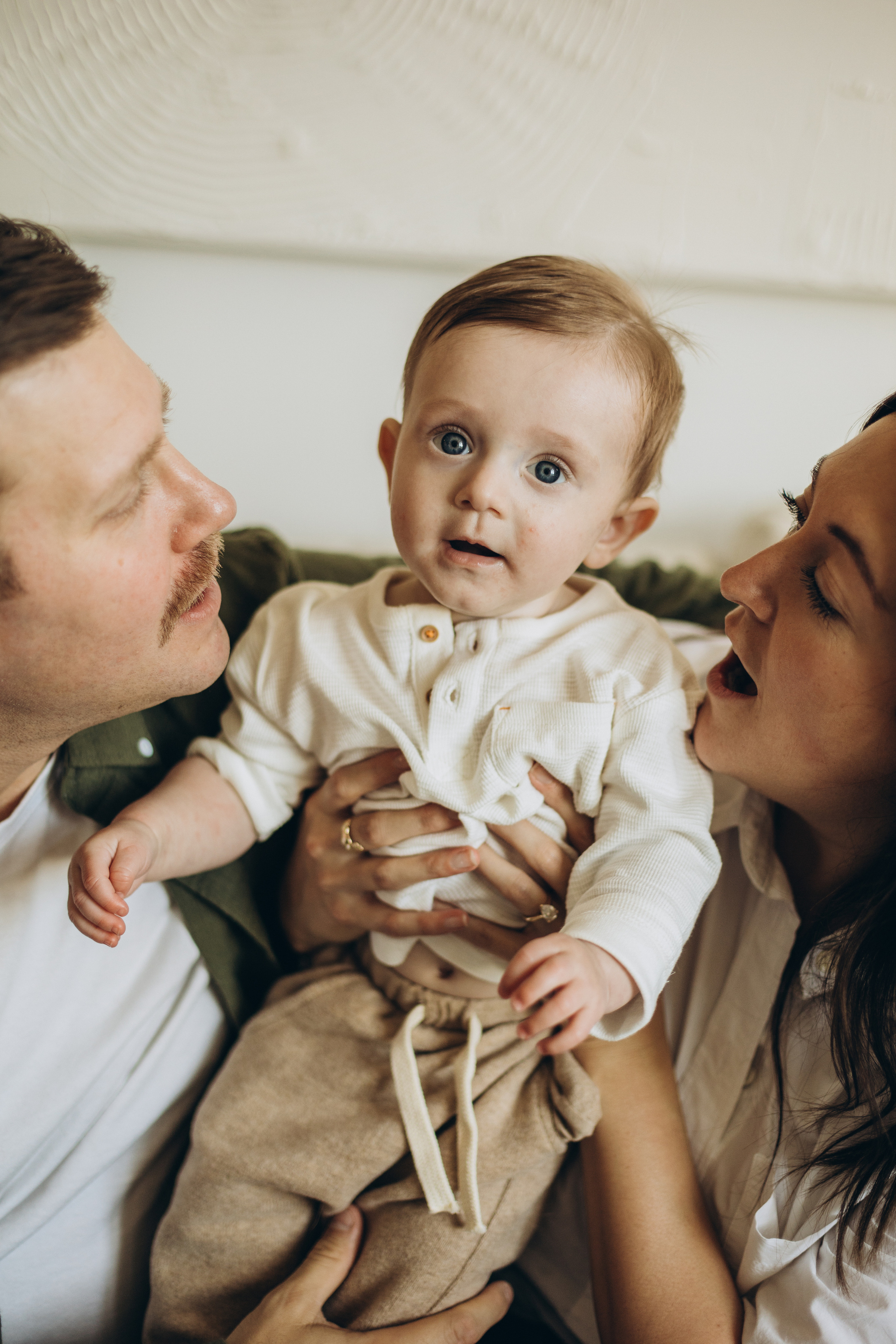 First Christmas. Wedding Photographer Toronto
