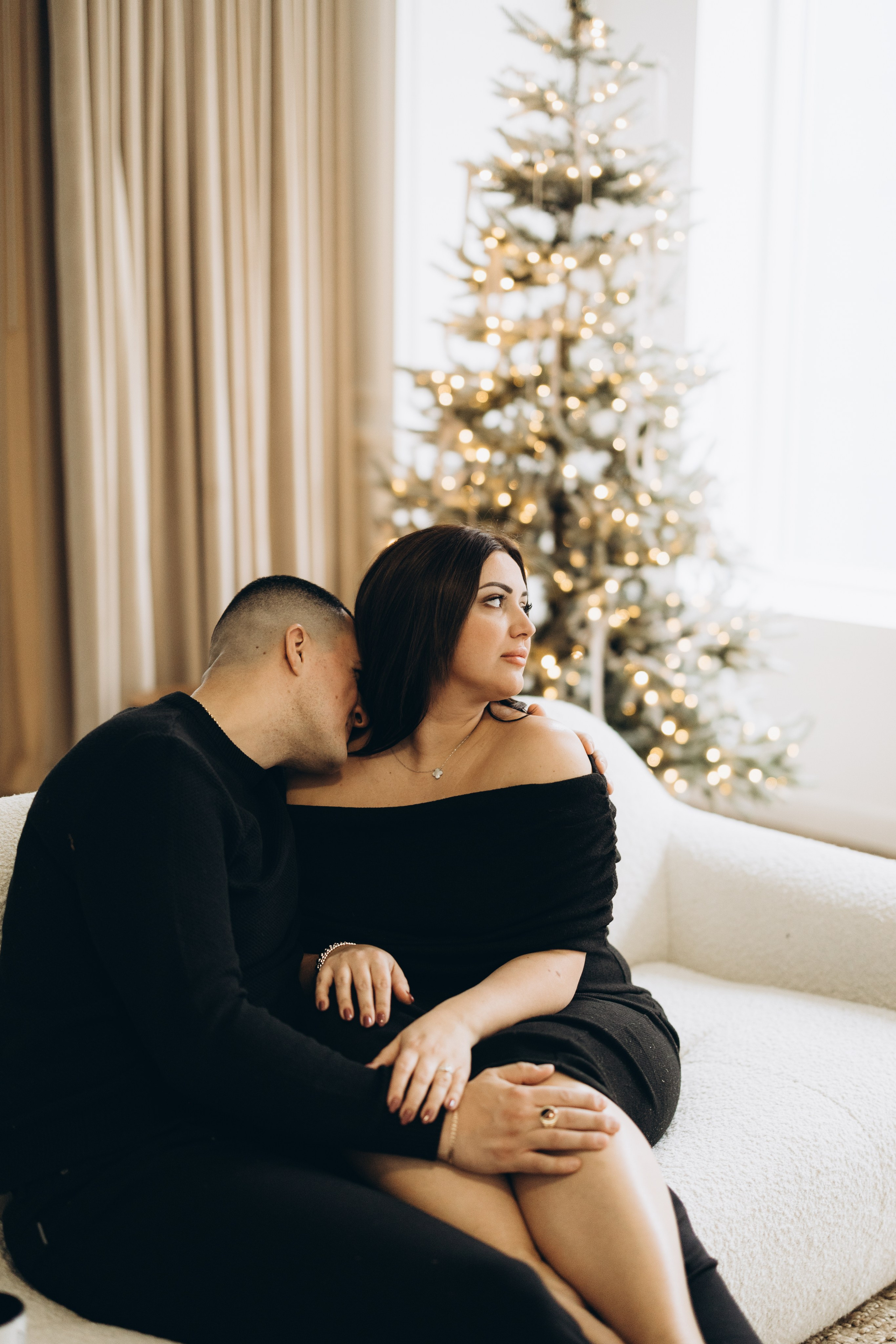 Maternity photo session. Wedding Photographer Toronto