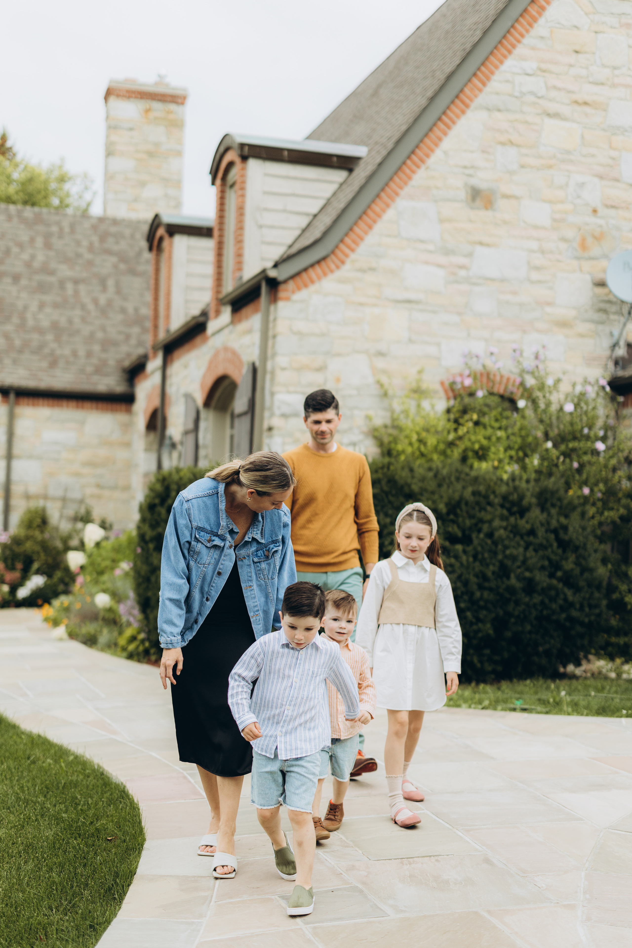 Fall family session. Wedding Photographer Toronto