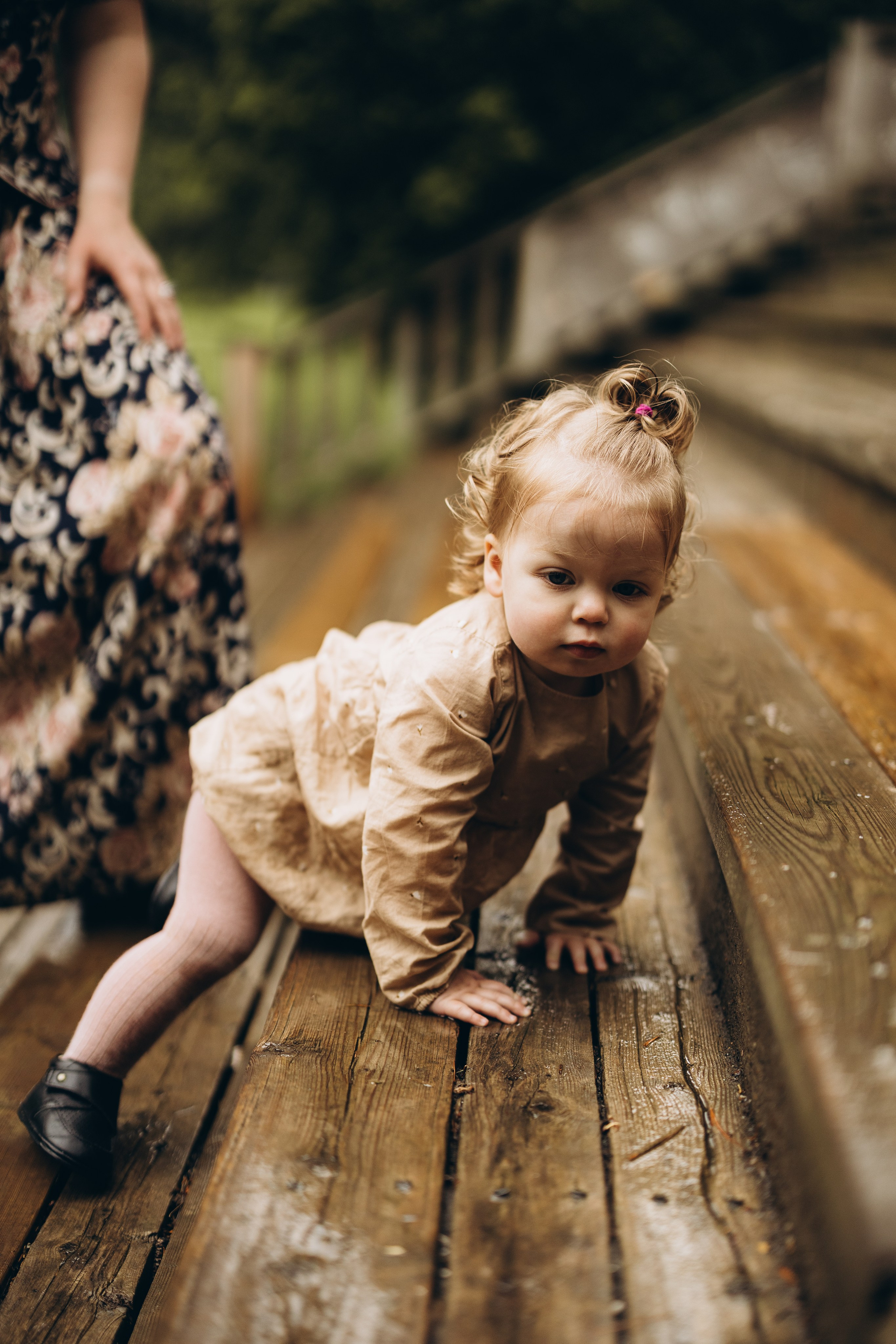 Under the rain. Wedding Photographer Toronto