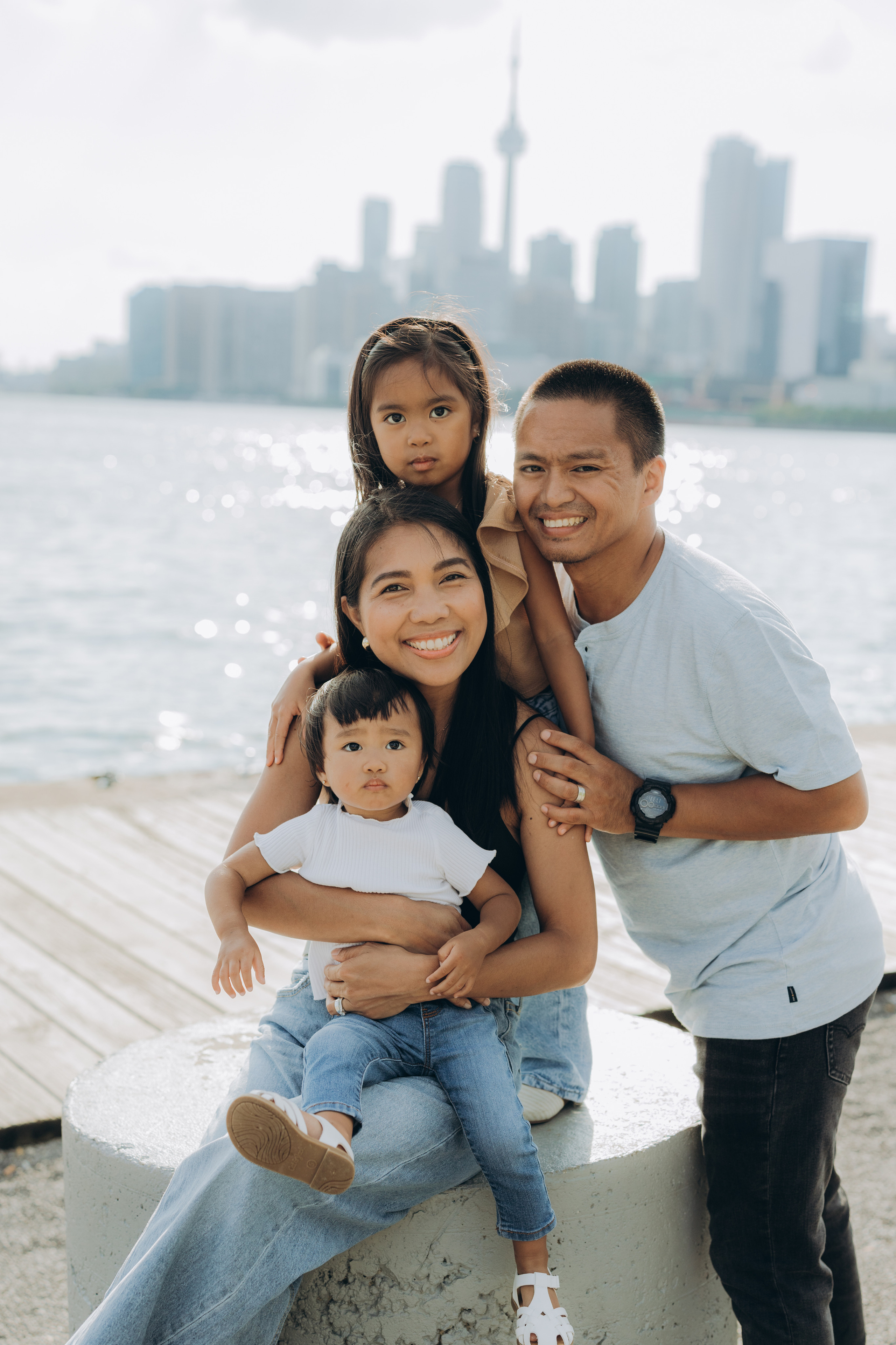 Family session in Toronto. Wedding Photographer Toronto