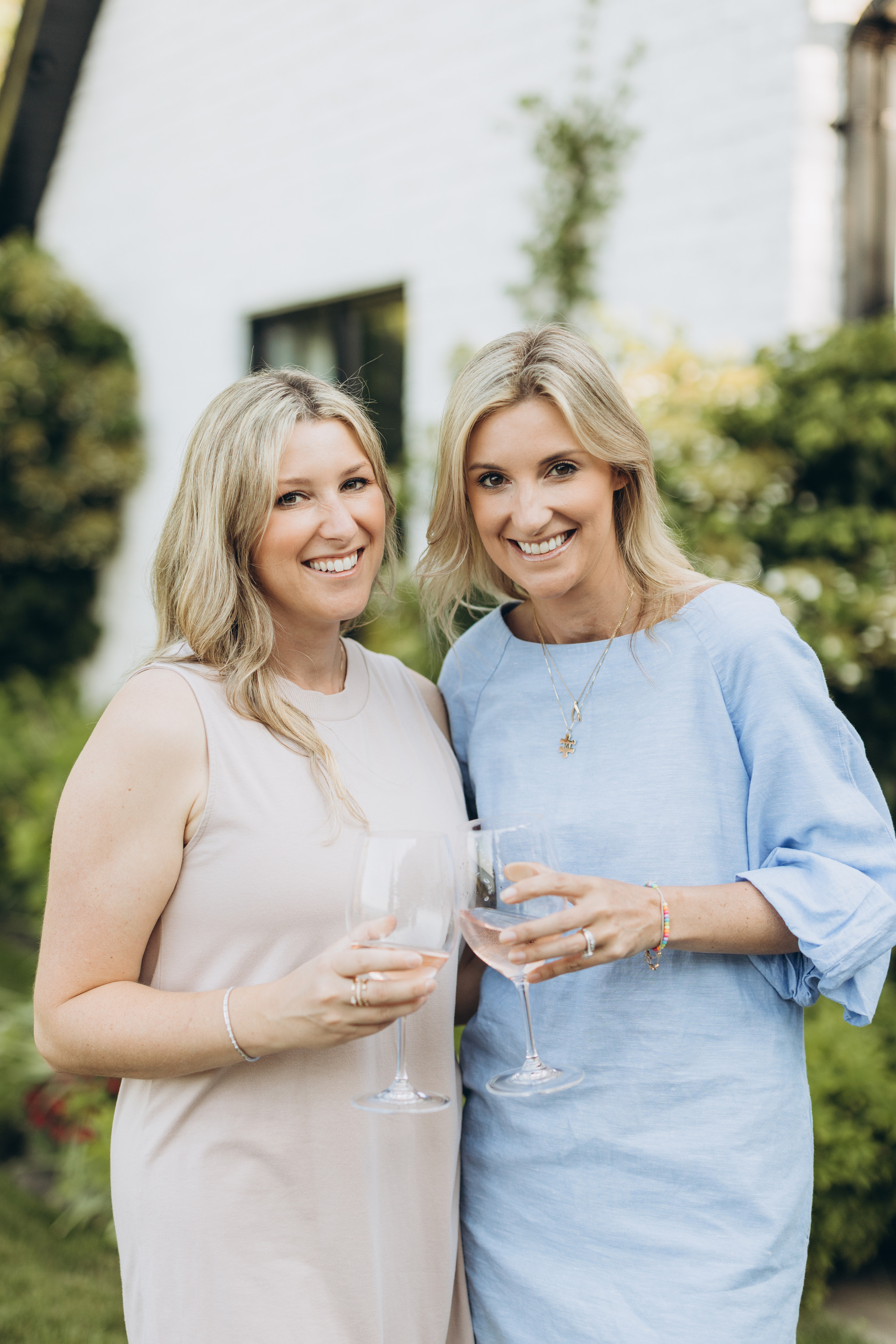 Family time. Wedding Photographer Toronto