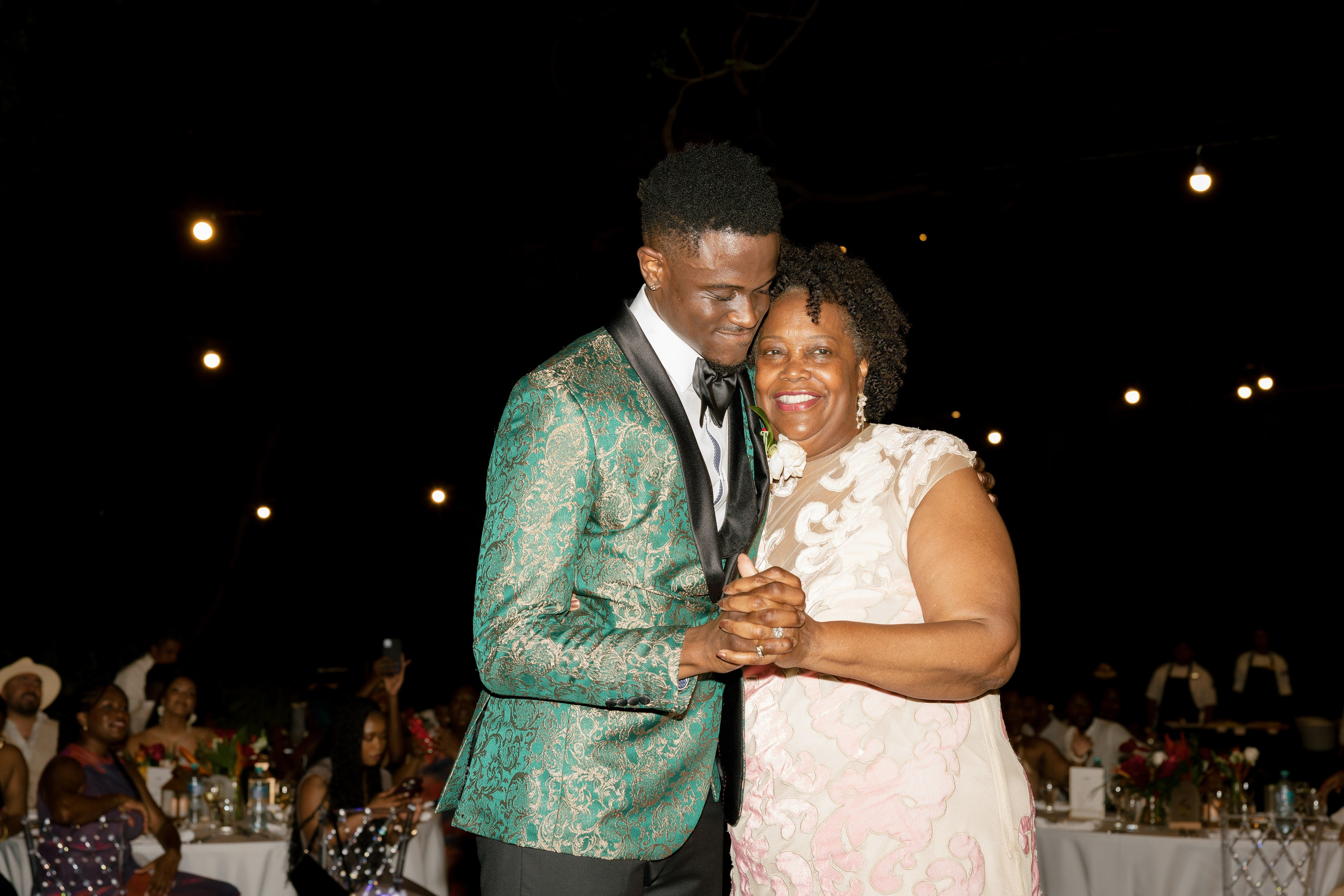 Ashley&Matt (Costa Rica). Wedding Photographer Toronto