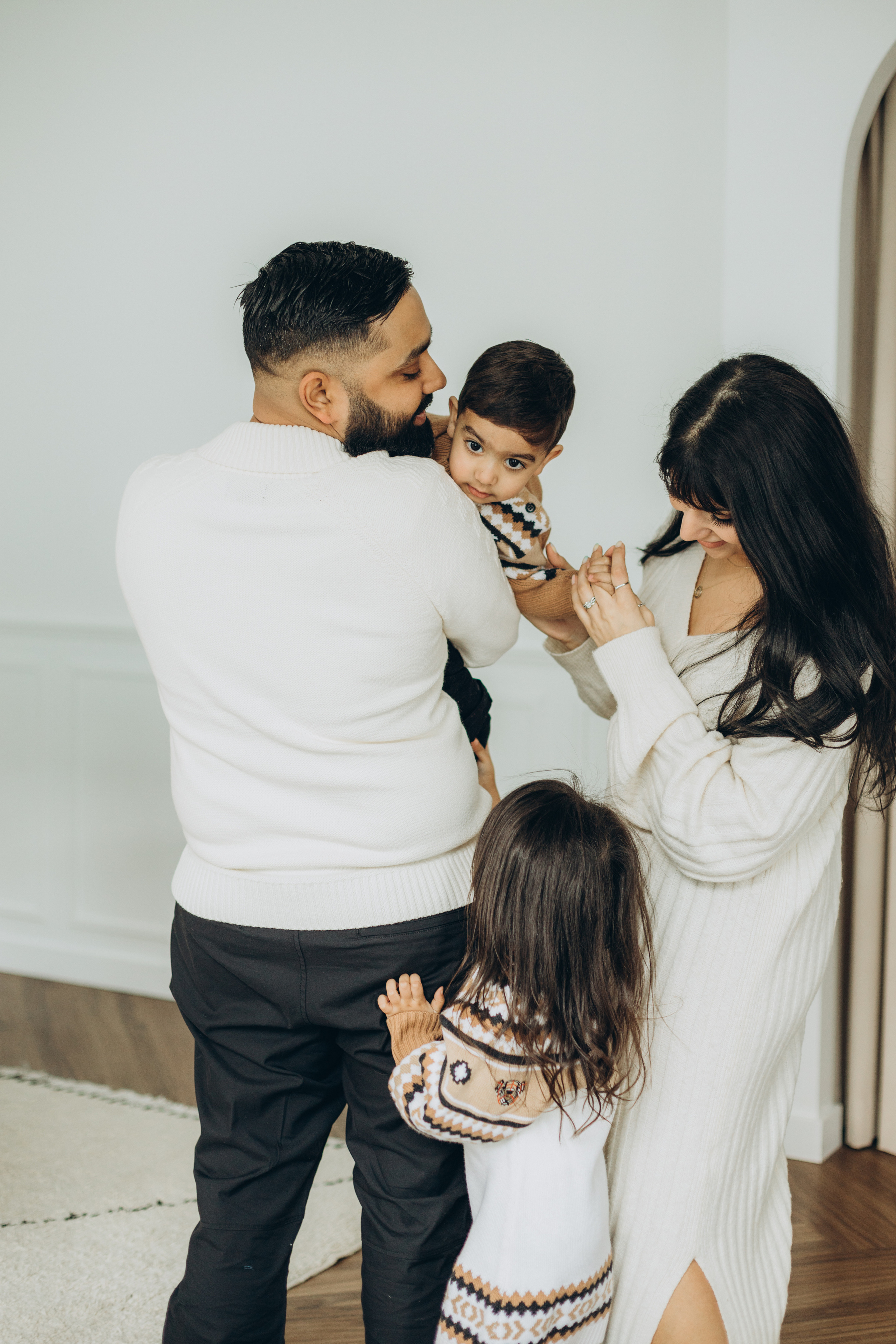 Family session. Wedding Photographer Toronto