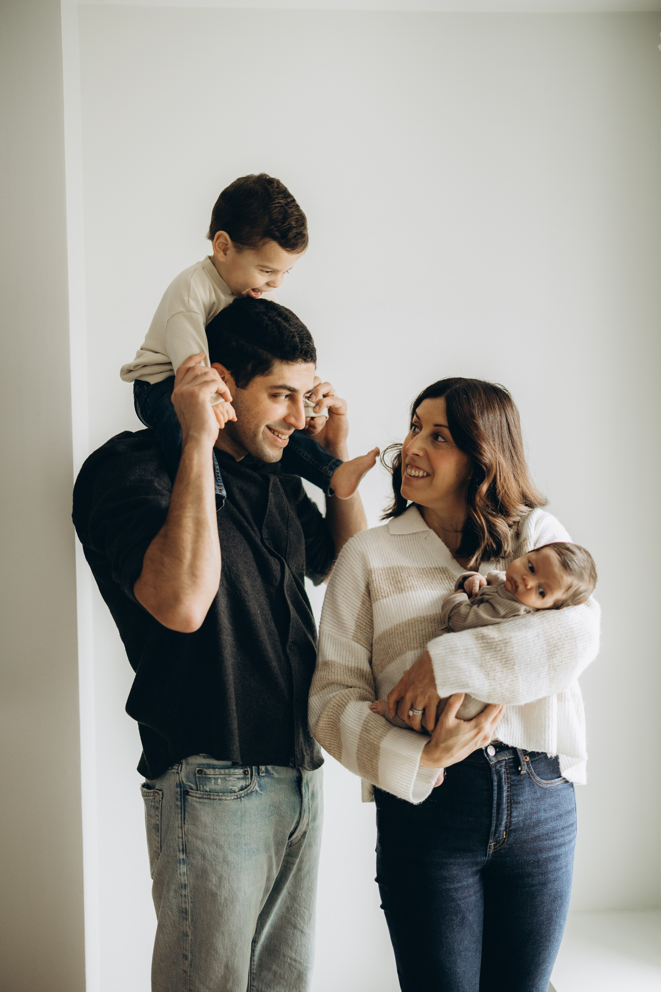 Family session. Wedding Photographer Toronto