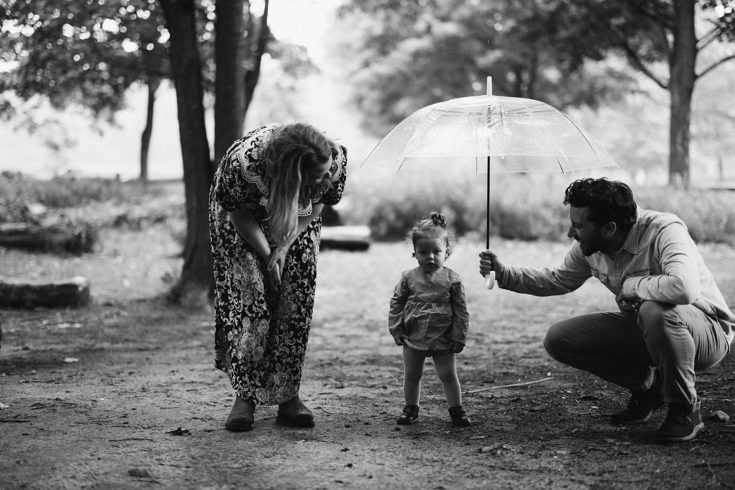 Under the rain. Wedding Photographer Toronto
