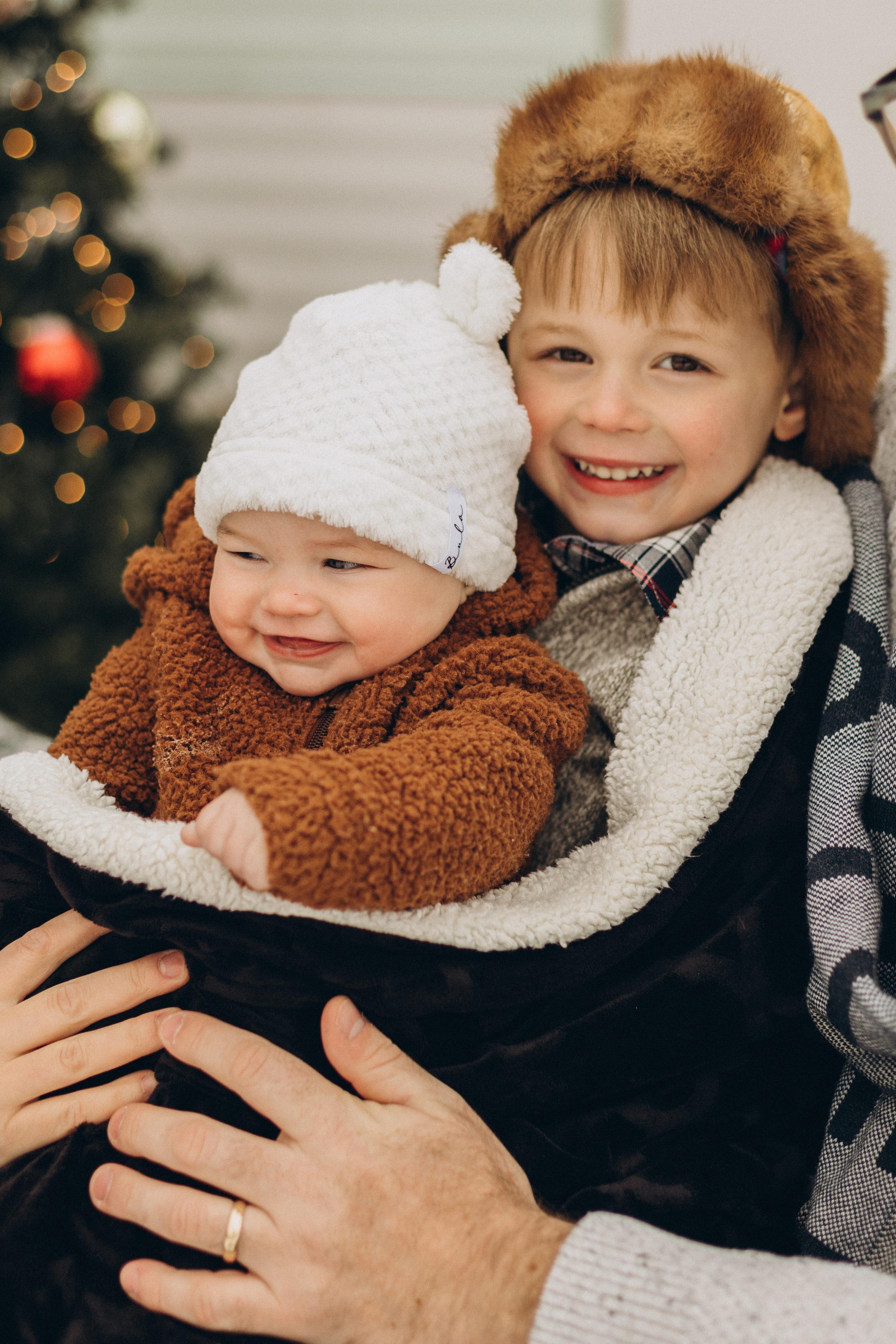 Family time. Wedding Photographer Toronto