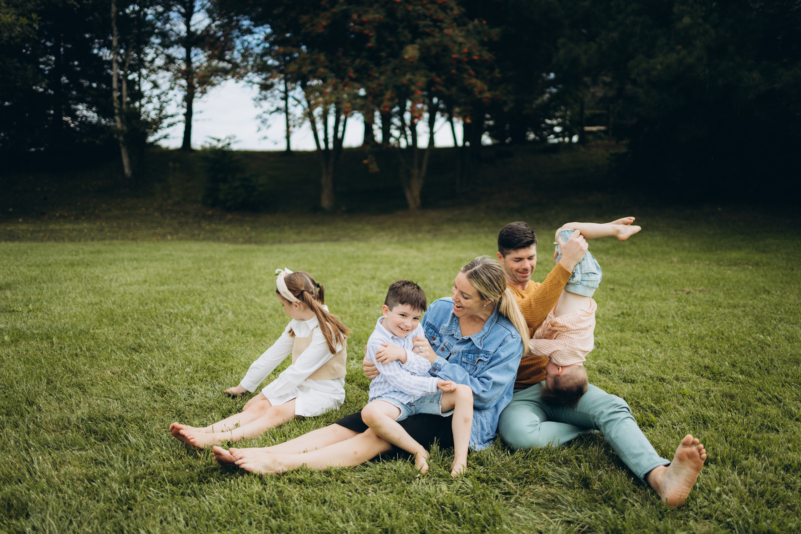 Fall family session. Wedding Photographer Toronto