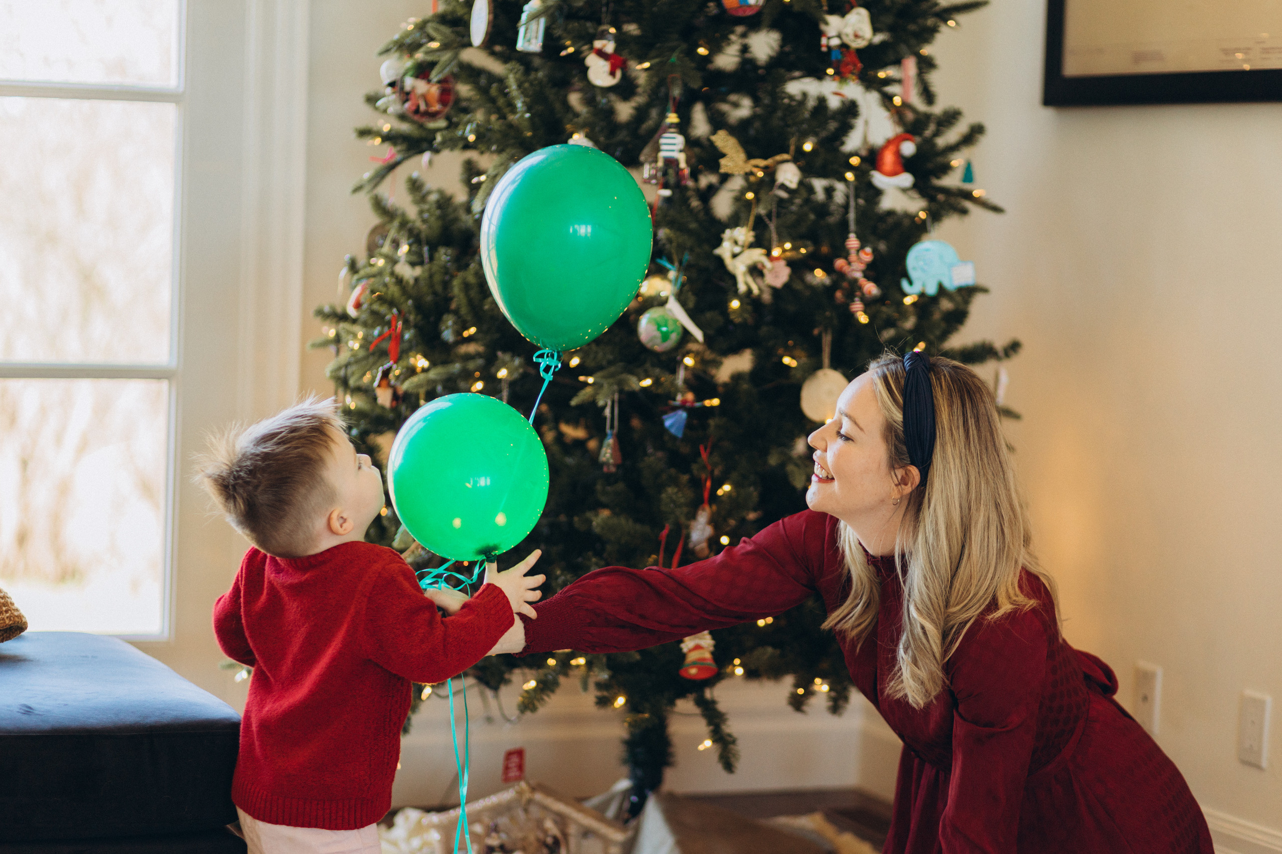 Christmas family time. Wedding Photographer Toronto
