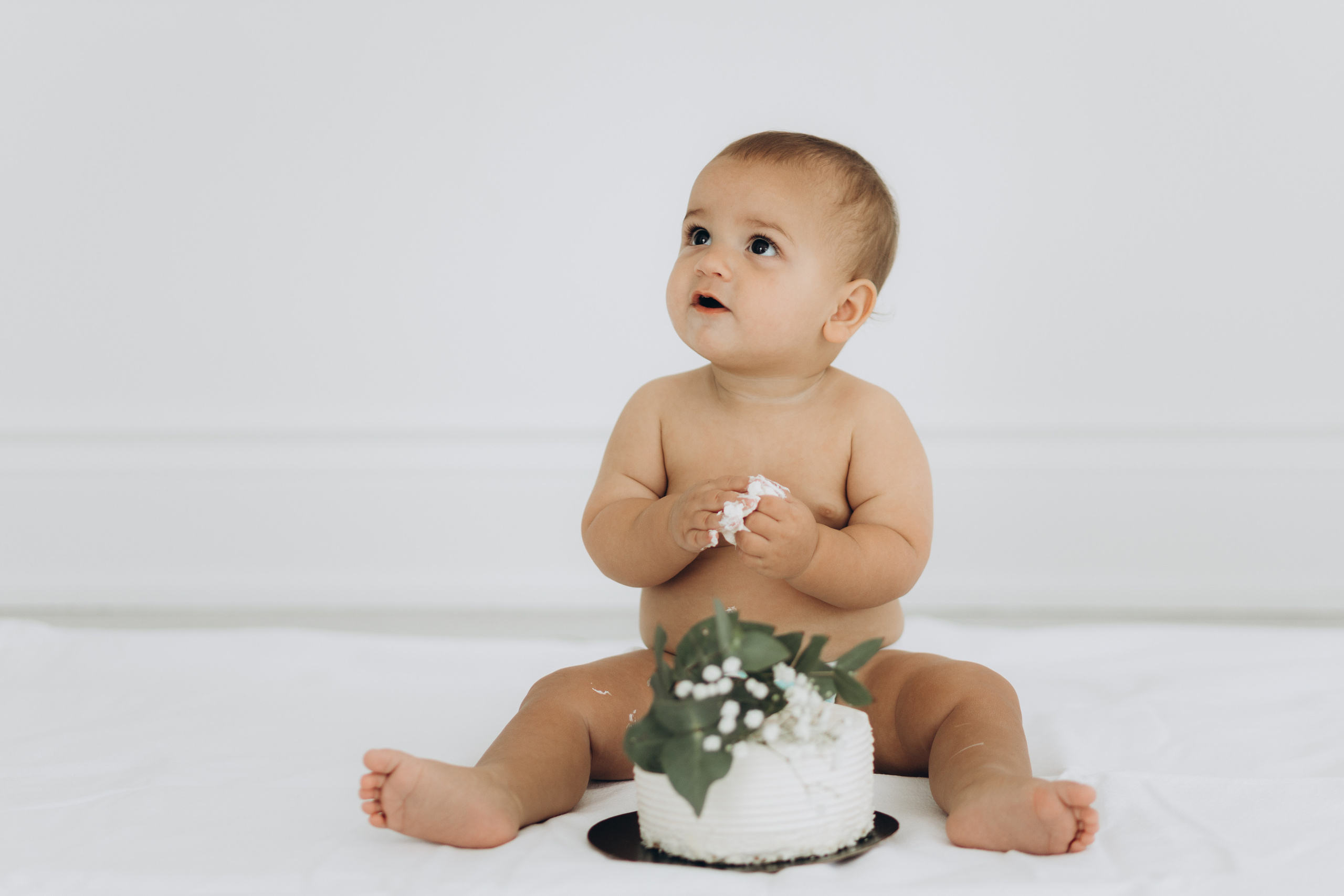 Cake smash. Wedding Photographer Toronto