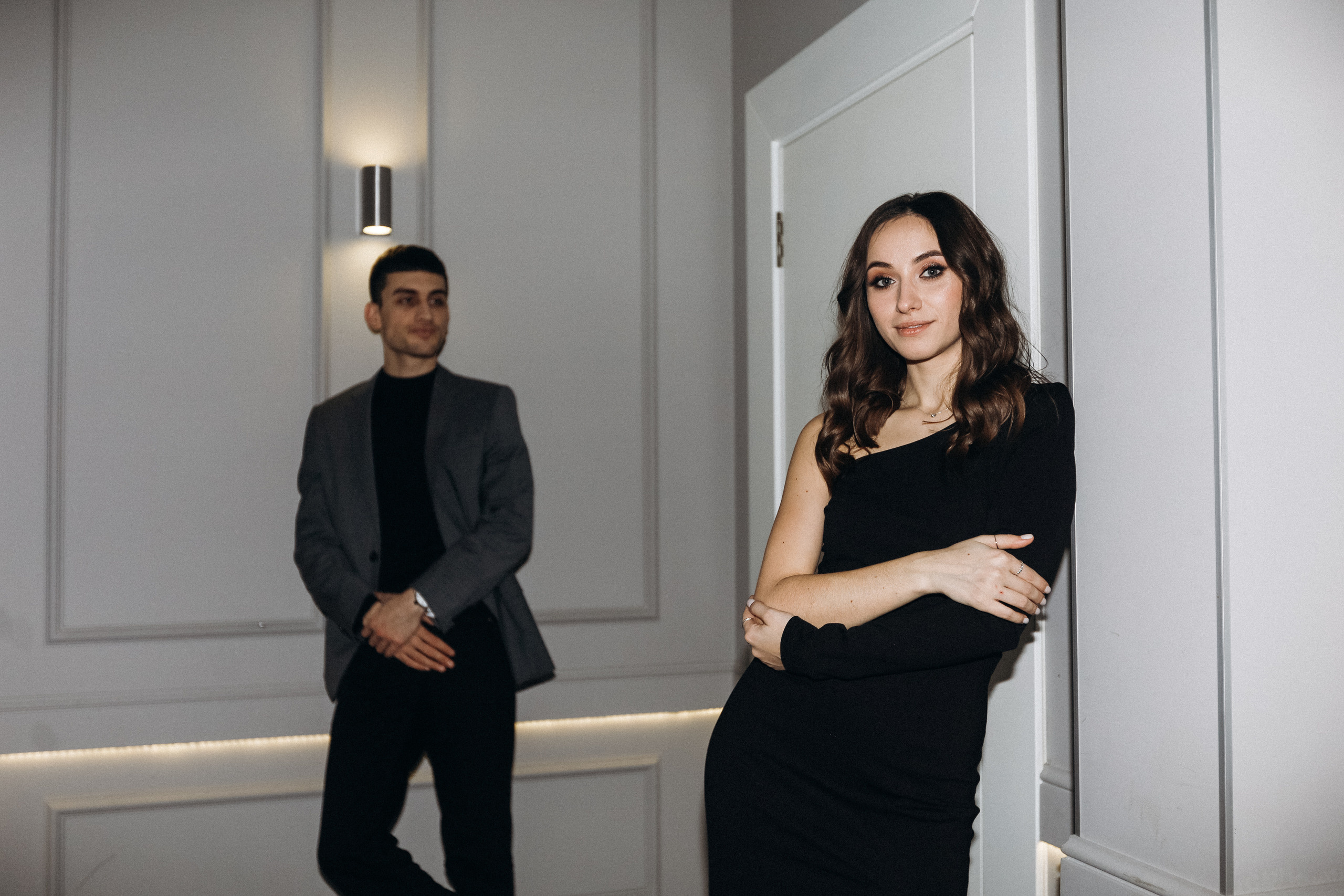 Love in the hotel. Wedding Photographer Toronto