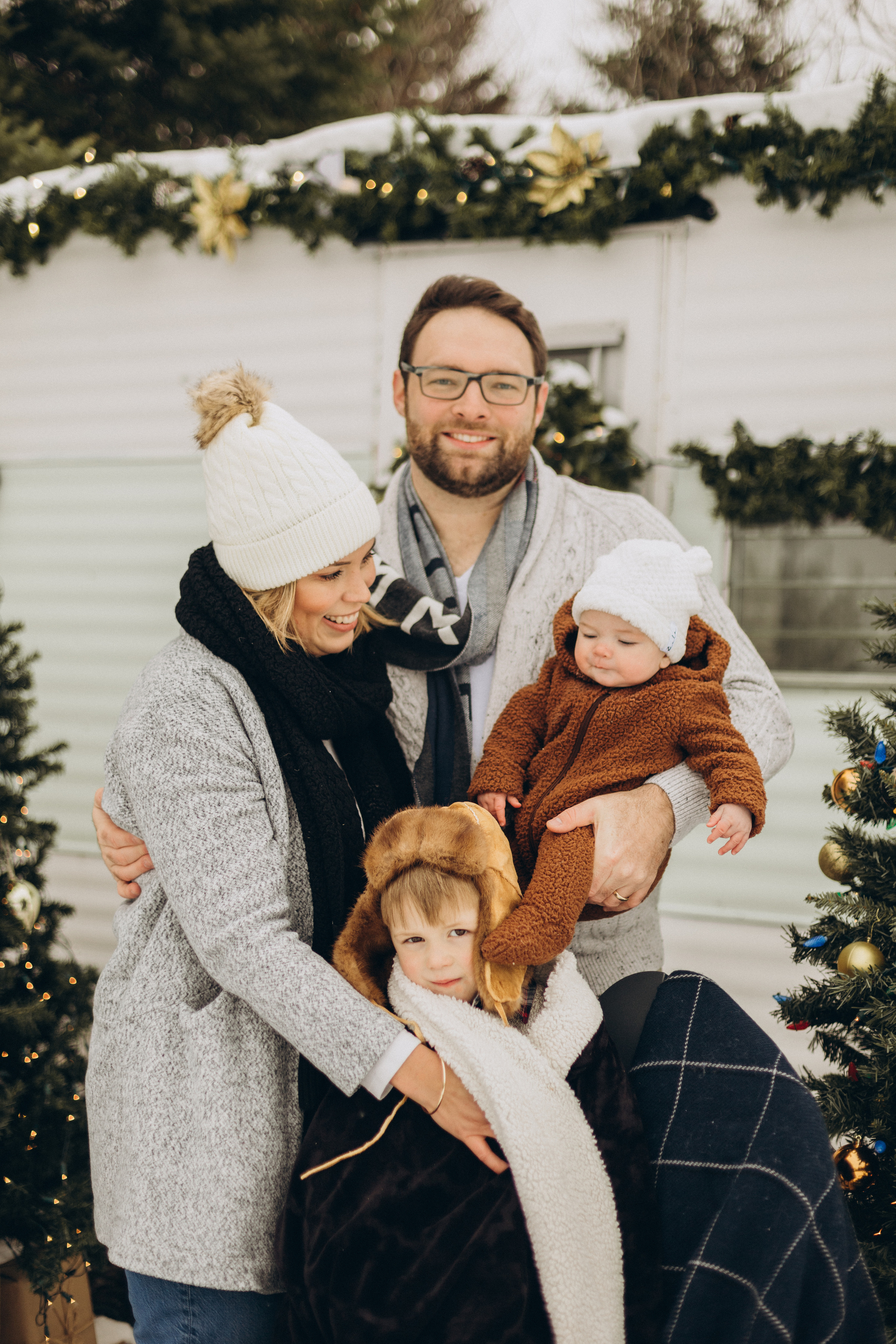 Family time. Wedding Photographer Toronto