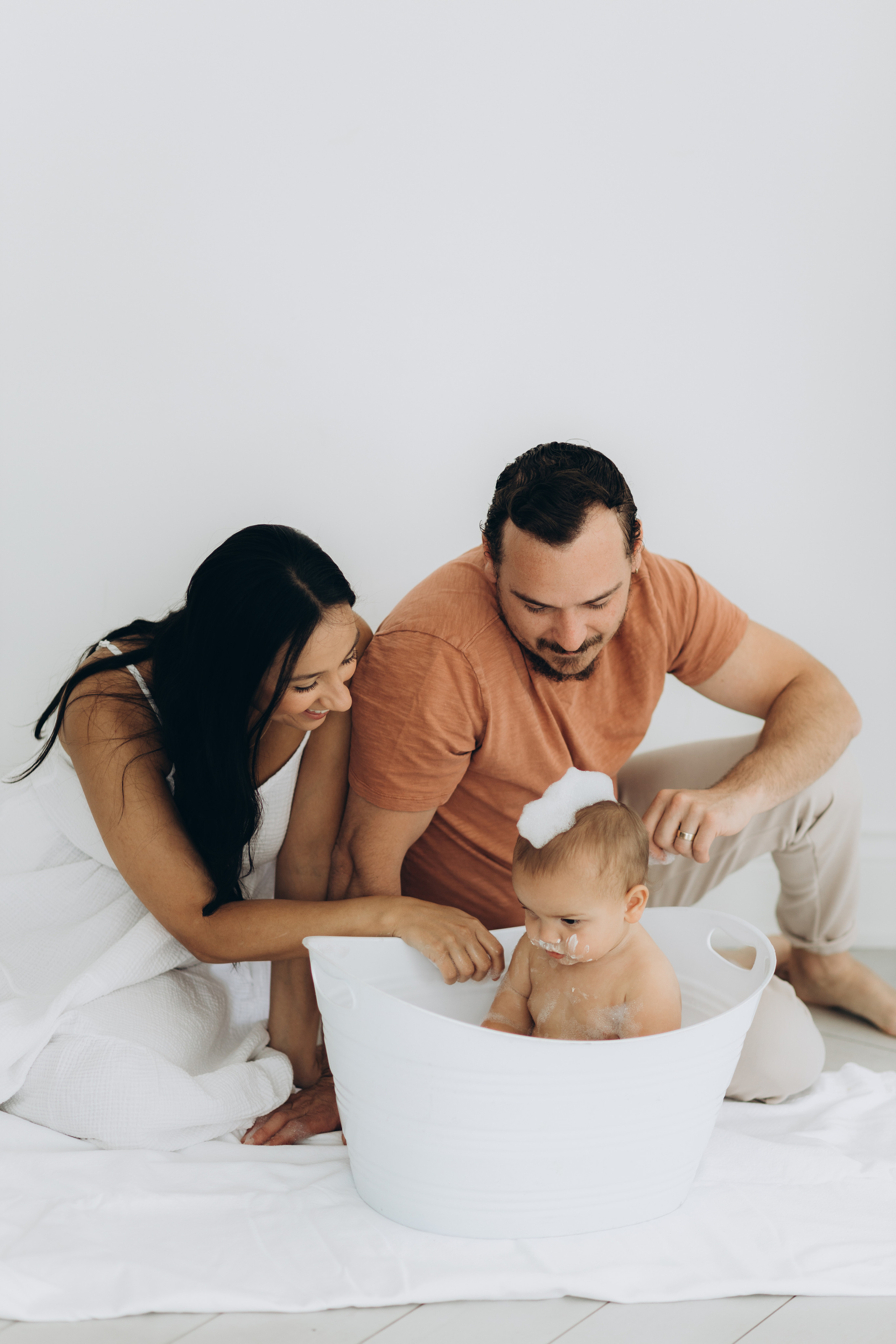 Cake smash. Wedding Photographer Toronto