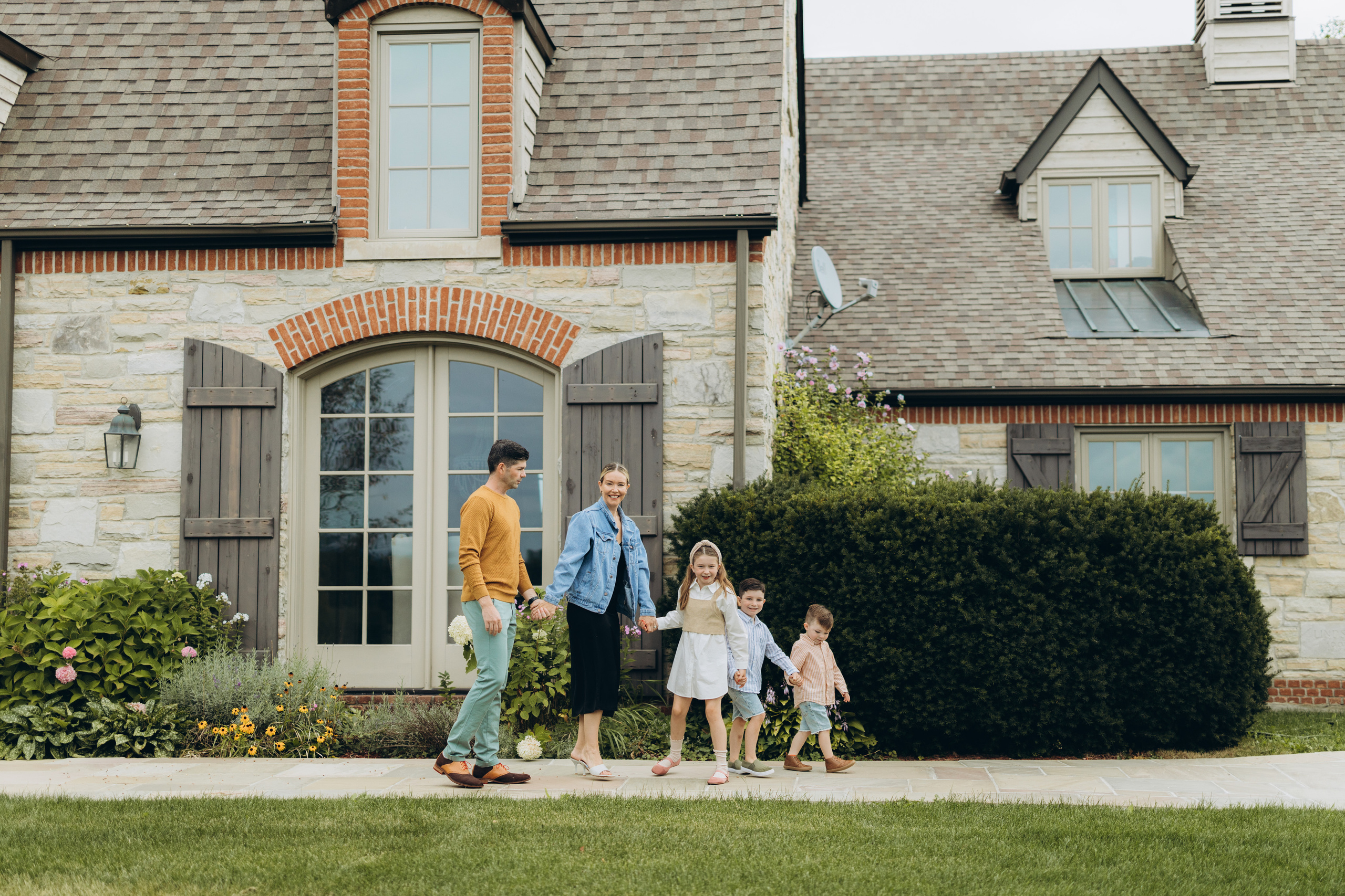 Fall family session. Wedding Photographer Toronto