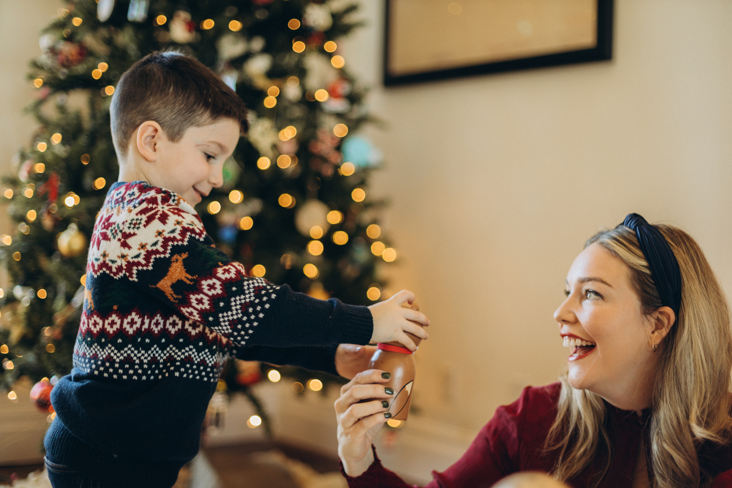 Christmas family time. Wedding Photographer Toronto