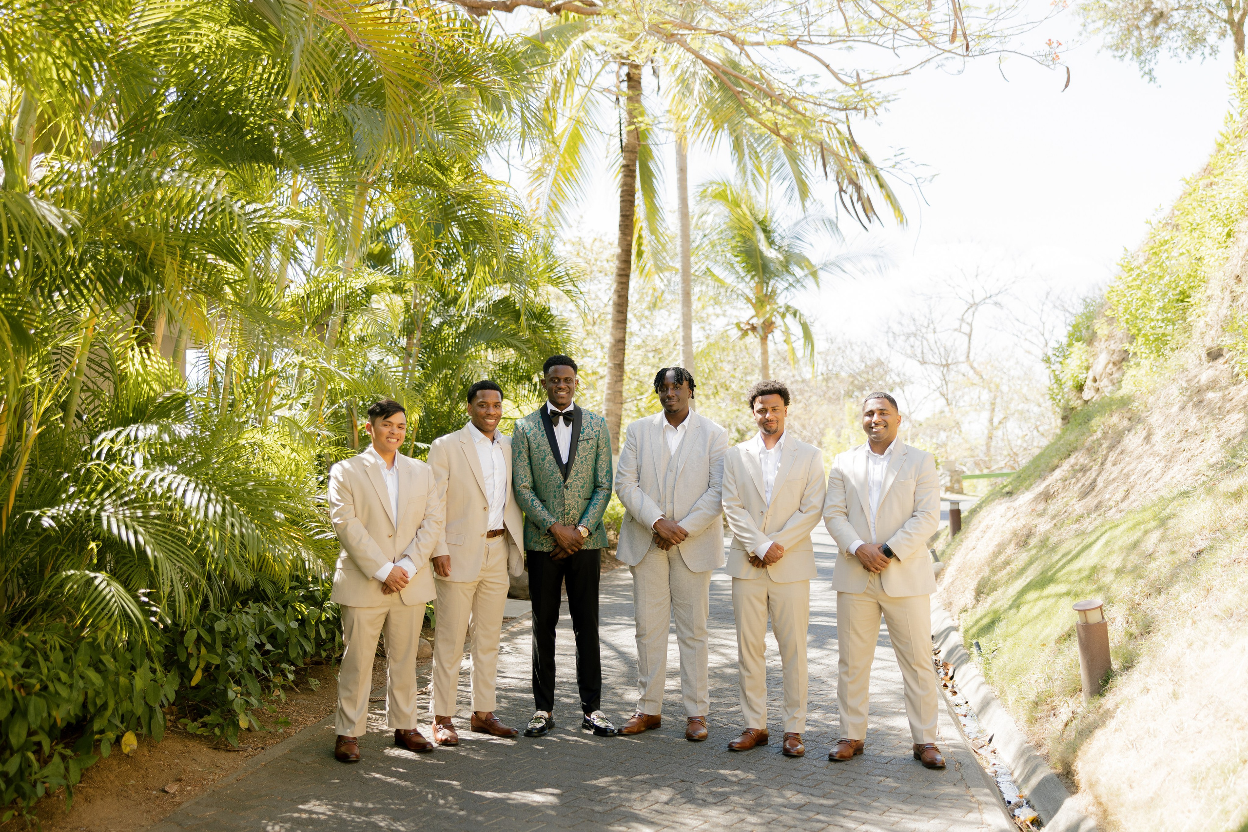 Ashley&Matt (Costa Rica). Wedding Photographer Toronto