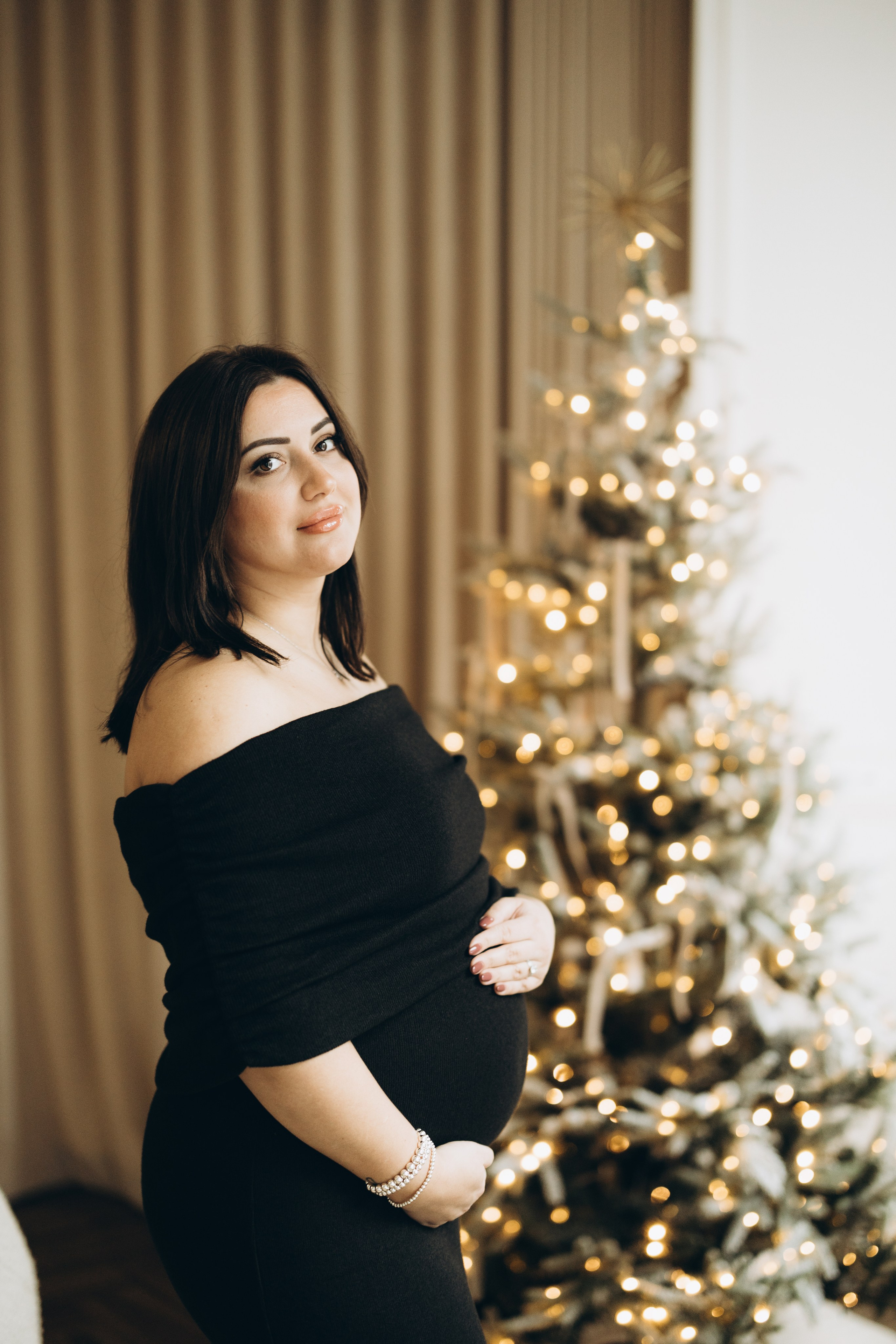 Maternity photo session. Wedding Photographer Toronto