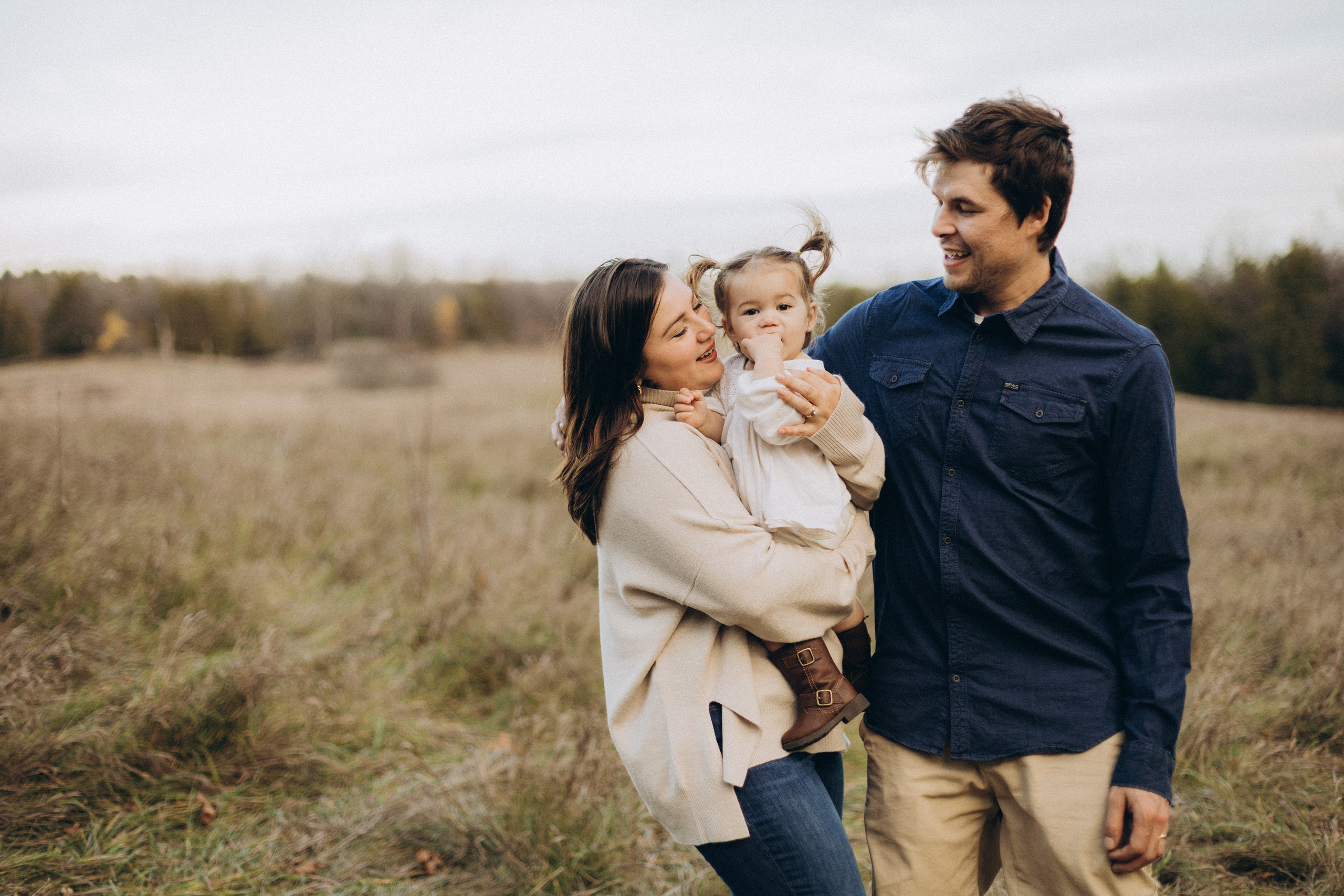 Fall time. Wedding Photographer Toronto