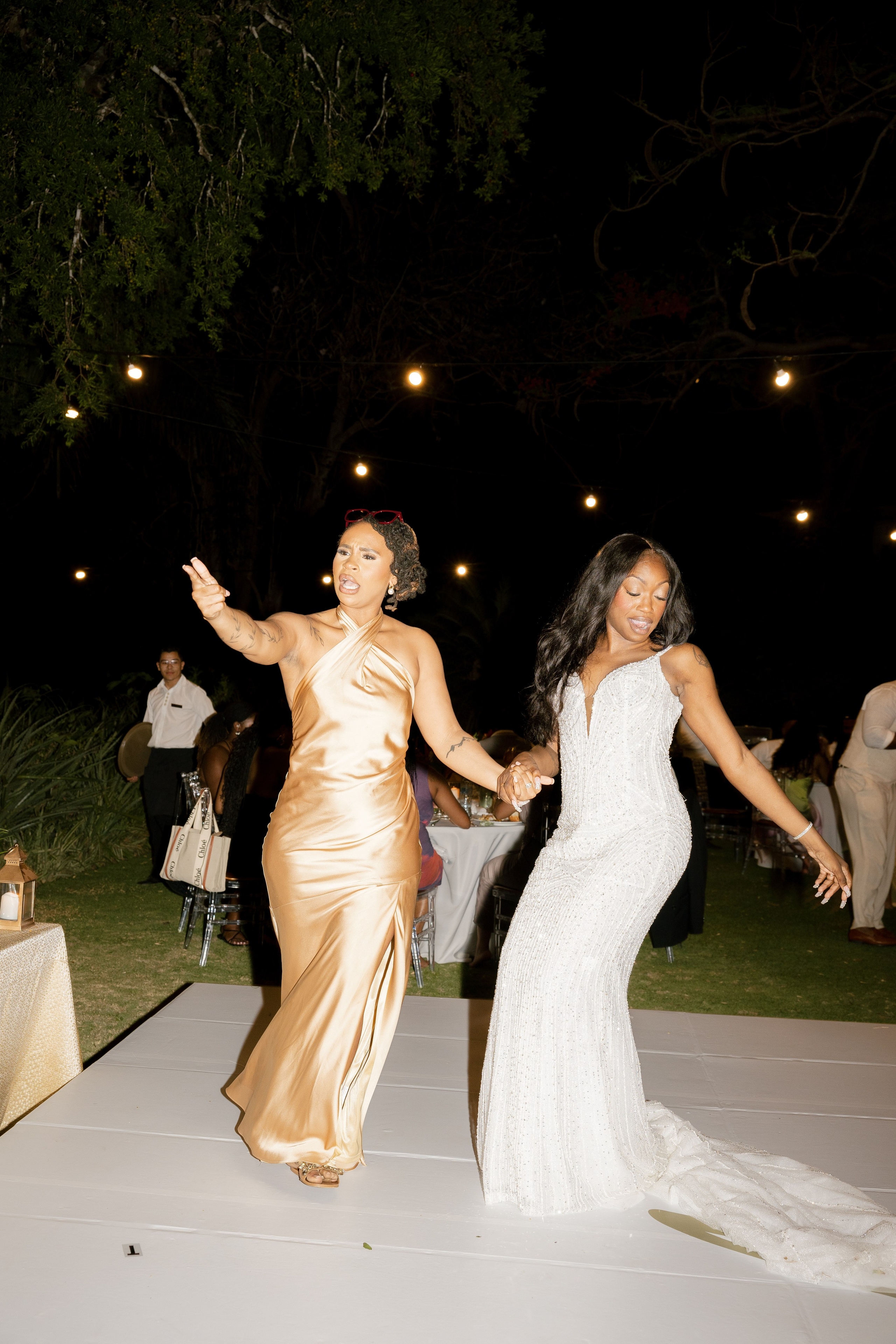 Ashley&Matt (Costa Rica). Wedding Photographer Toronto