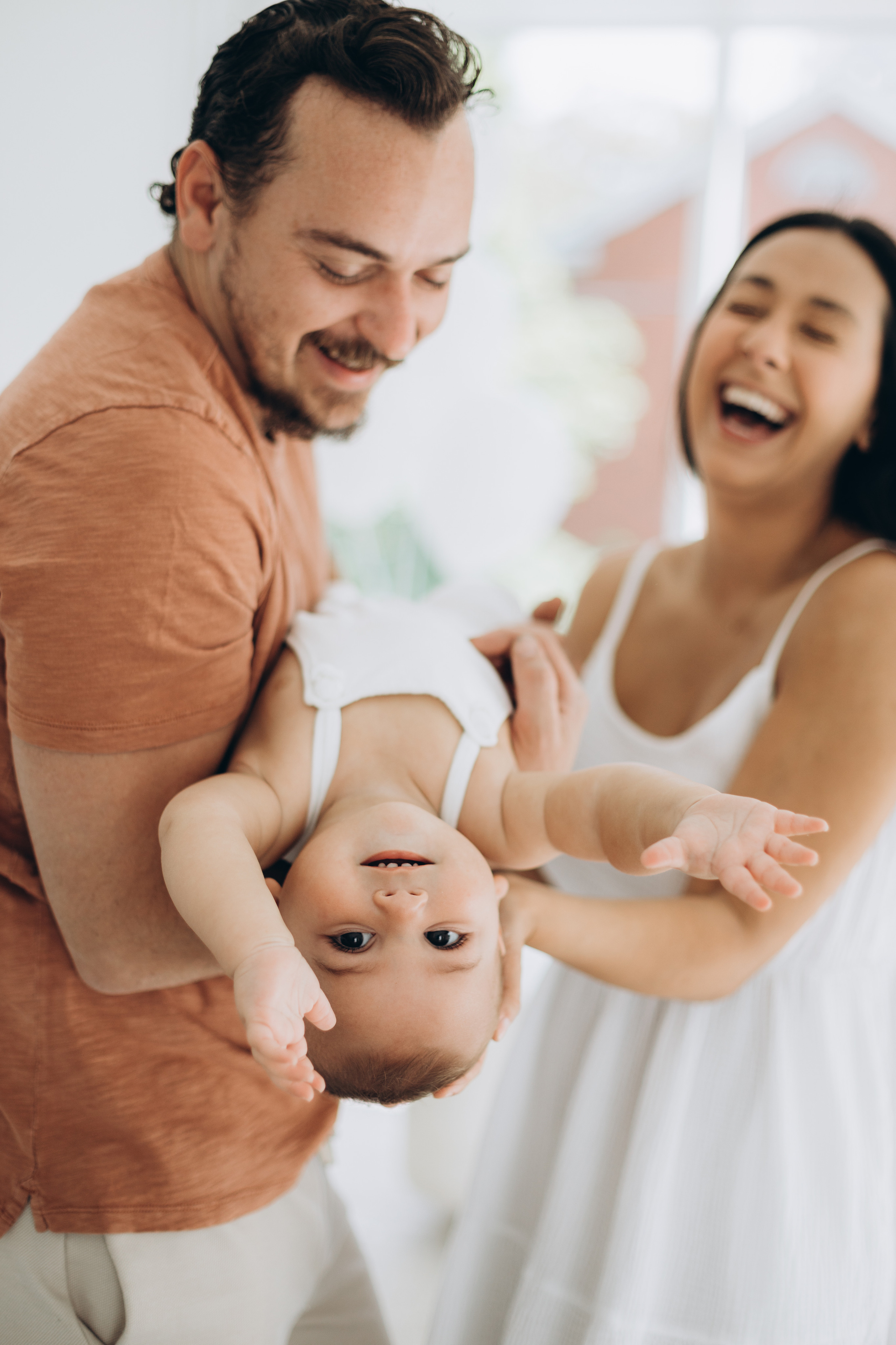 Cake smash. Wedding Photographer Toronto