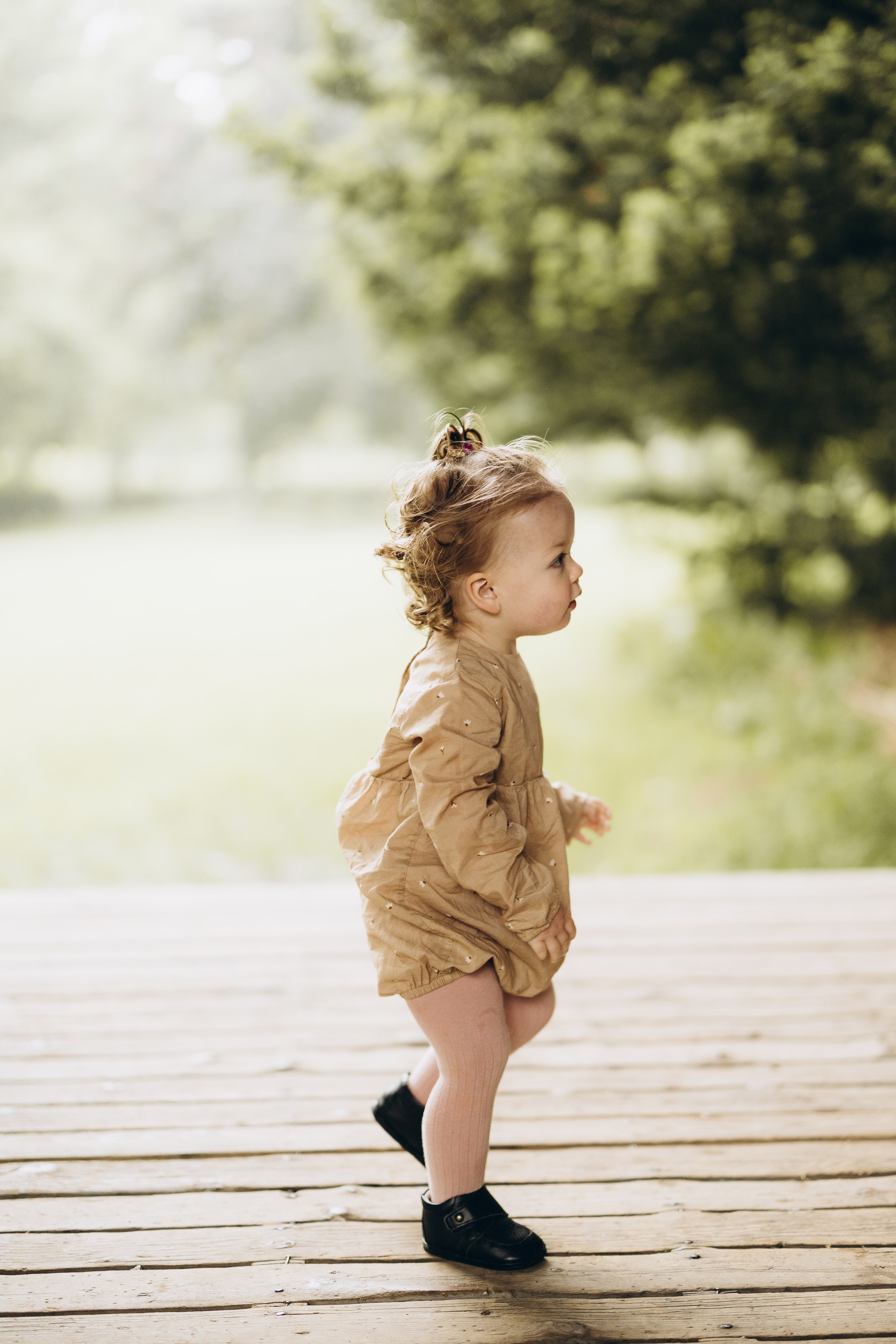 Under the rain. Wedding Photographer Toronto