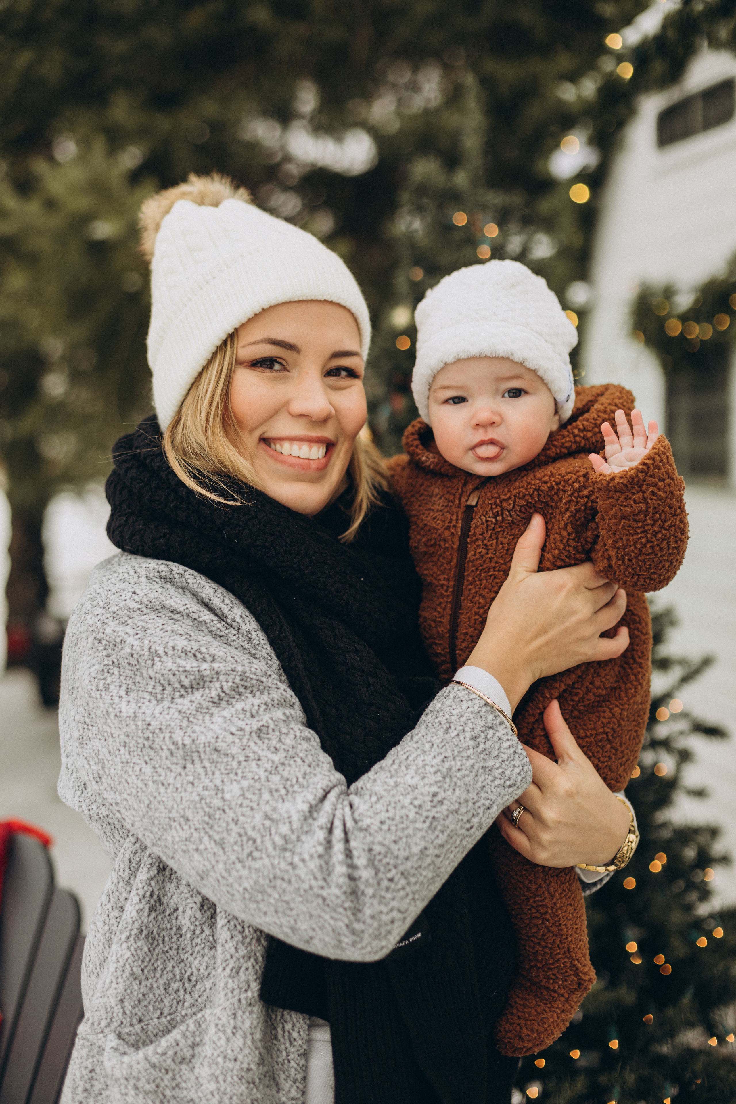 Family time. Wedding Photographer Toronto