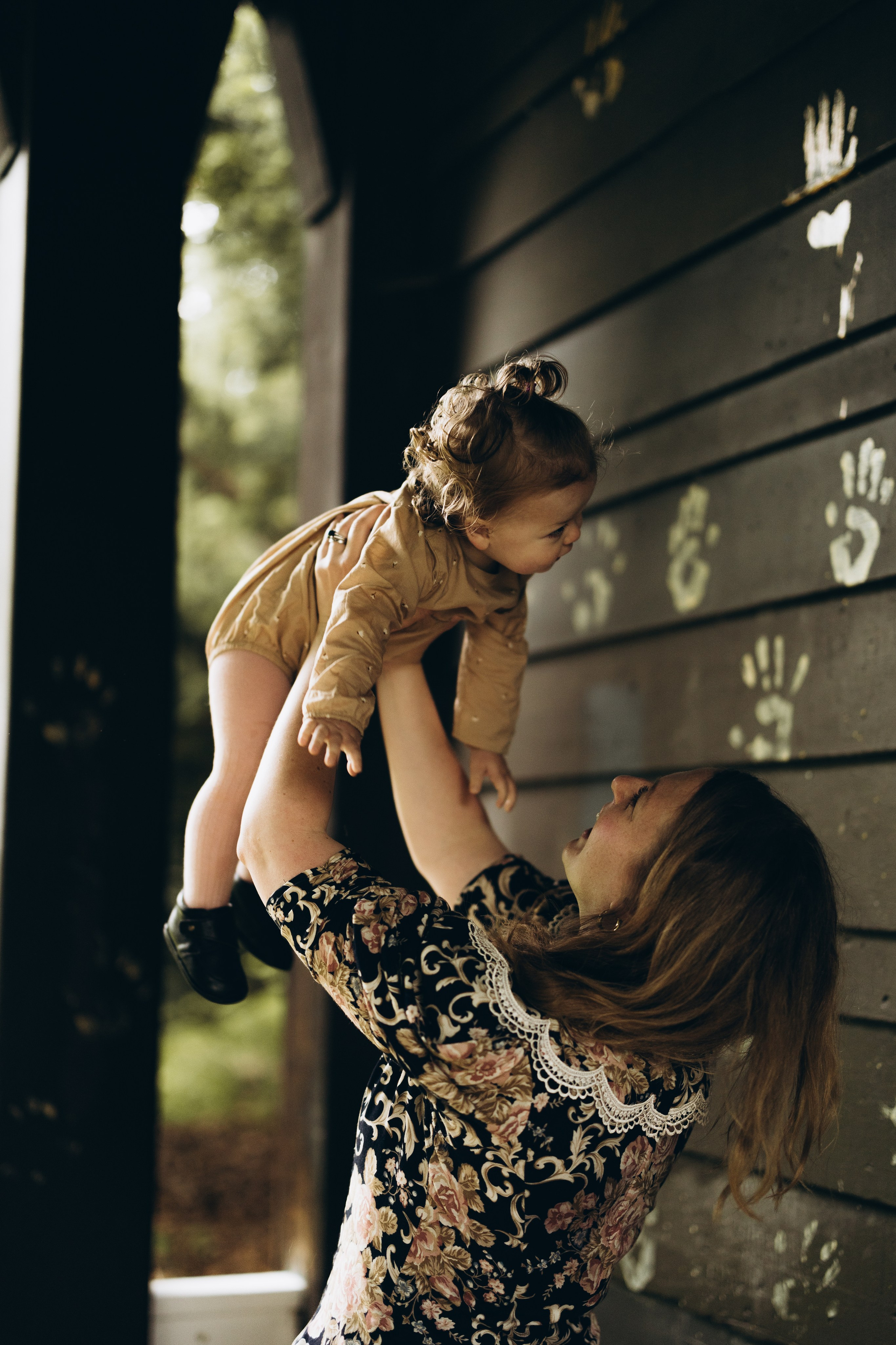 Under the rain. Wedding Photographer Toronto