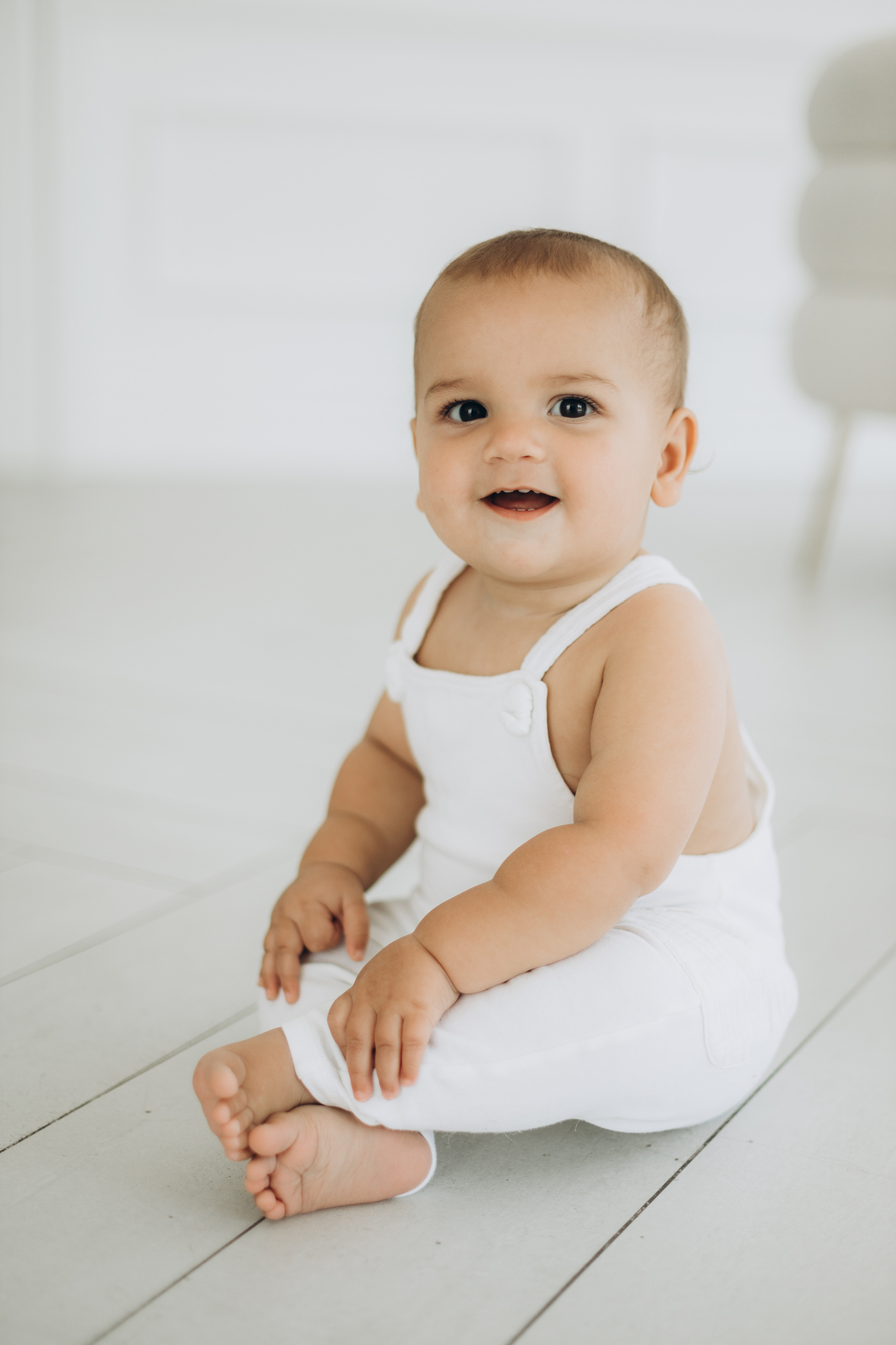 Cake smash. Wedding Photographer Toronto
