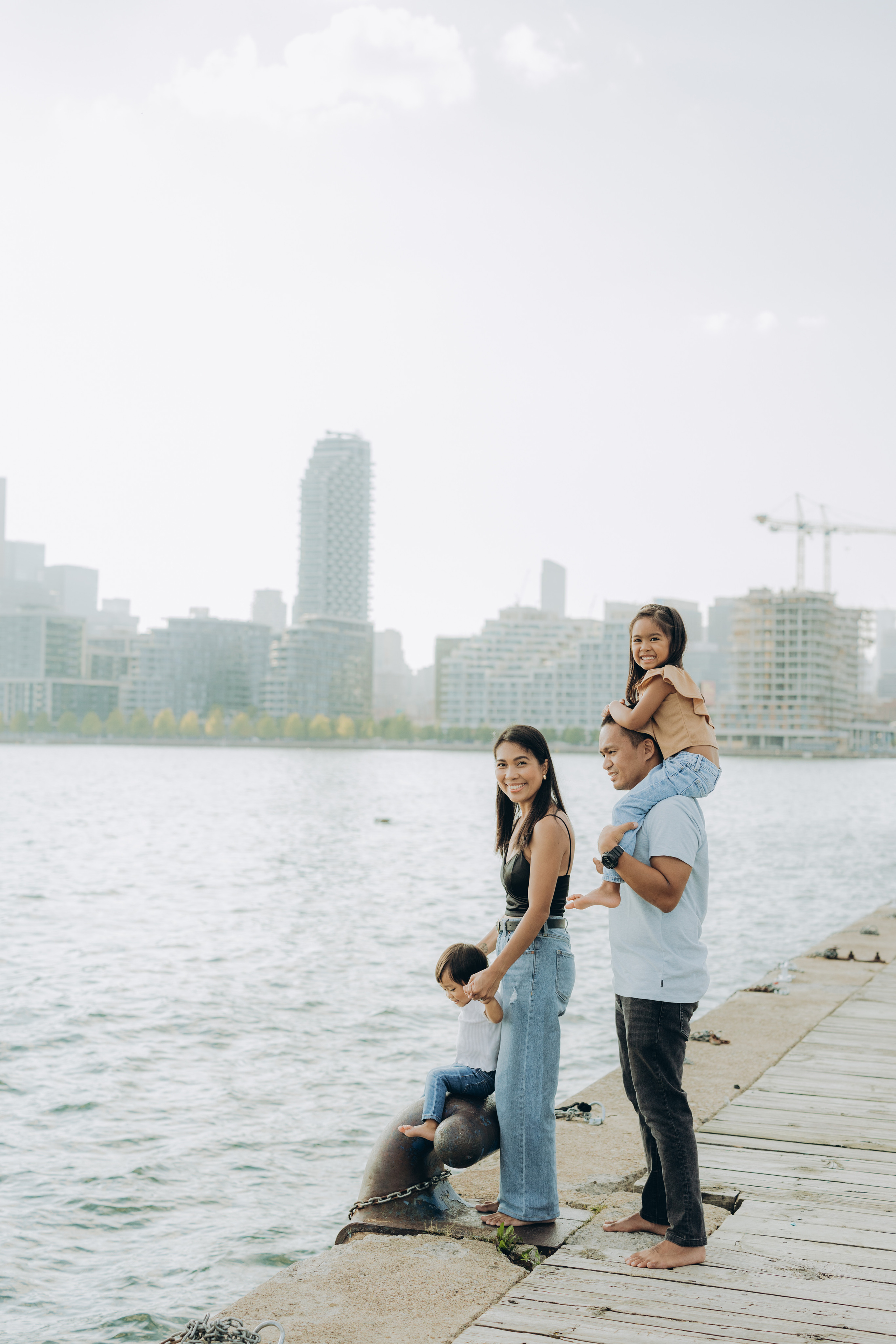 Family session in Toronto. Wedding Photographer Toronto