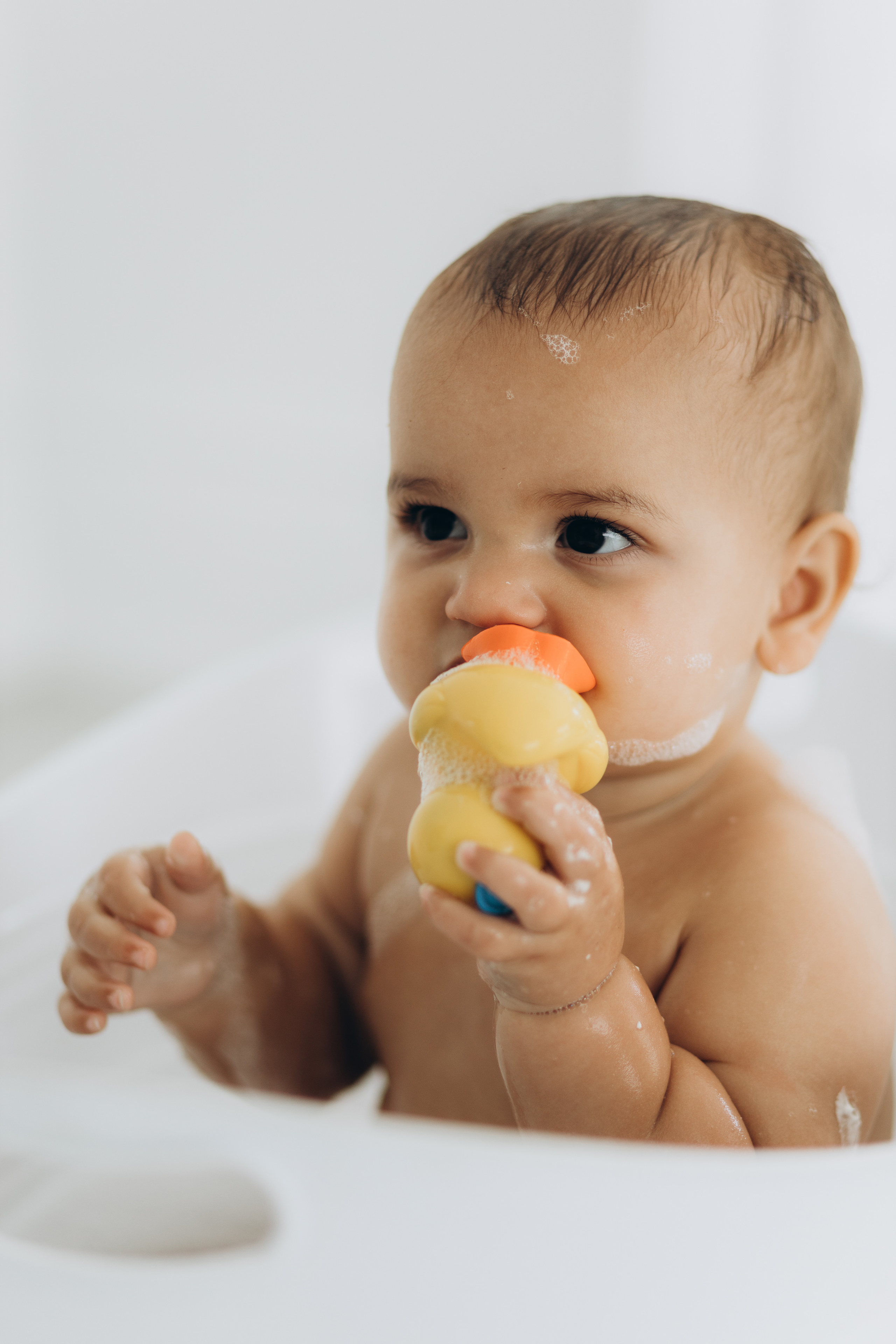 Cake smash. Wedding Photographer Toronto