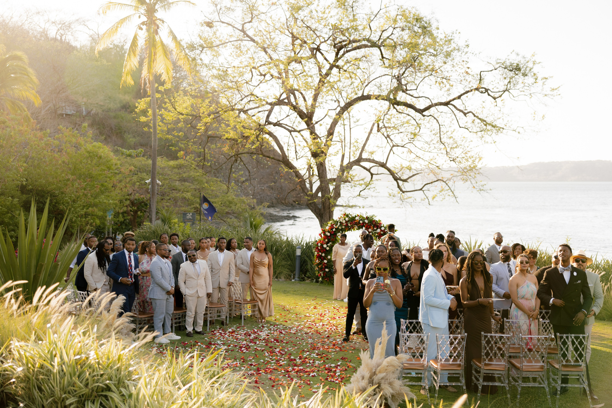 Ashley&Matt (Costa Rica). Wedding Photographer Toronto