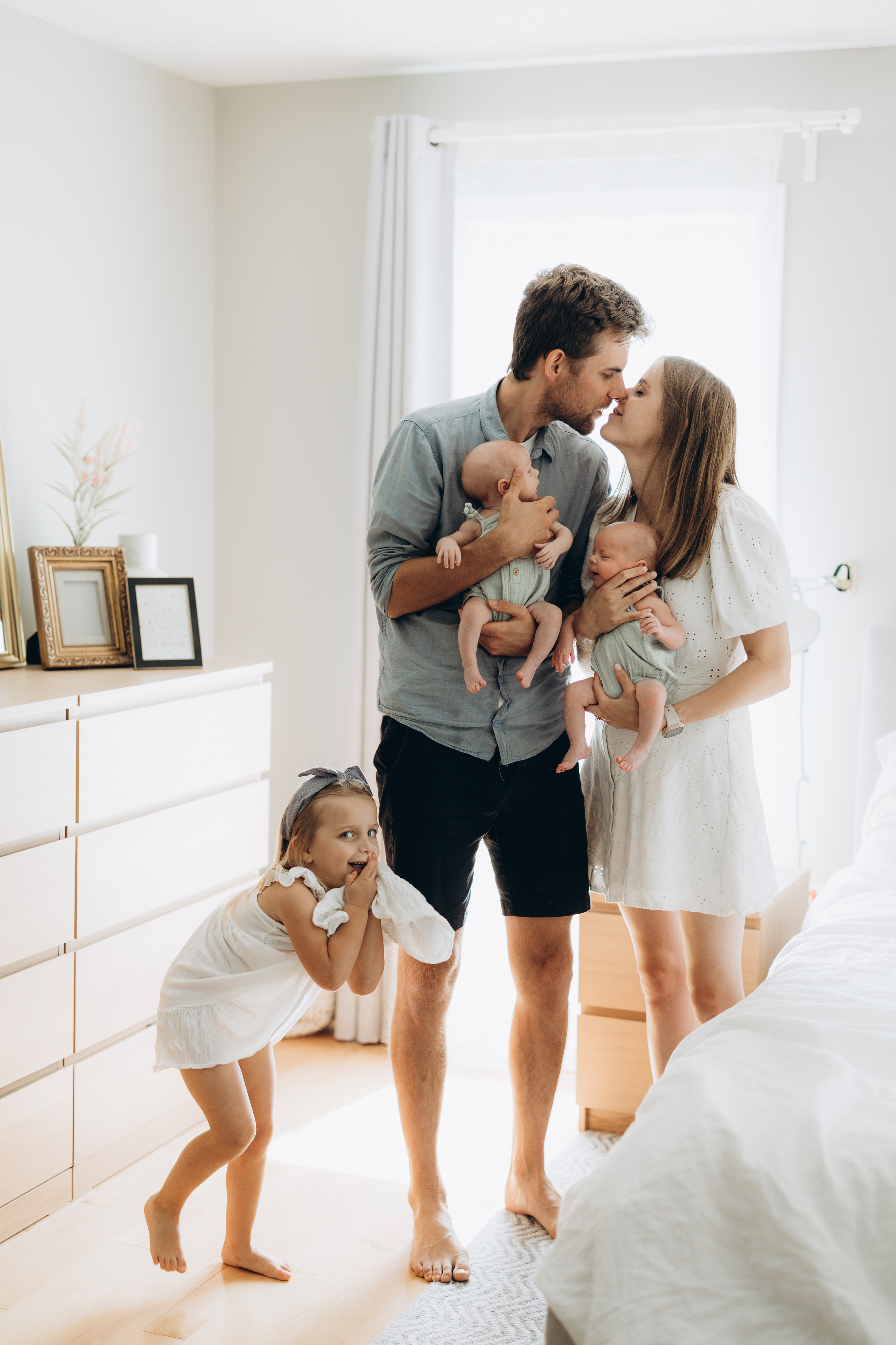 Twins. Wedding Photographer Toronto