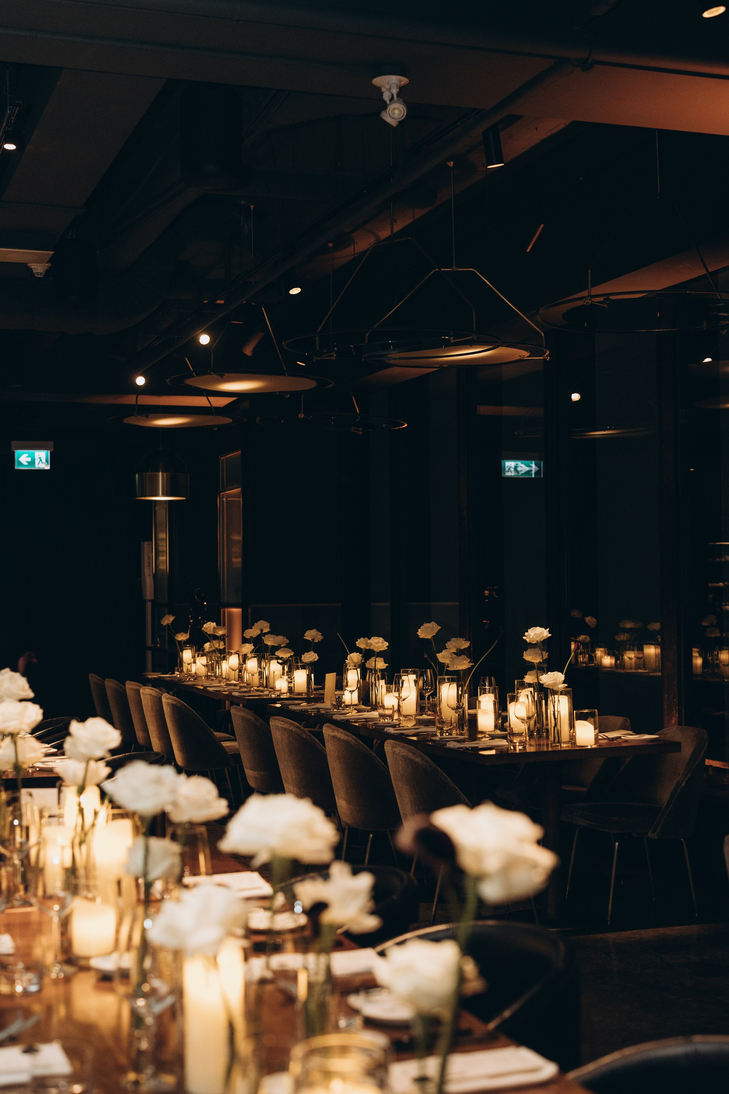 E&J Canoe. Wedding Photographer Toronto