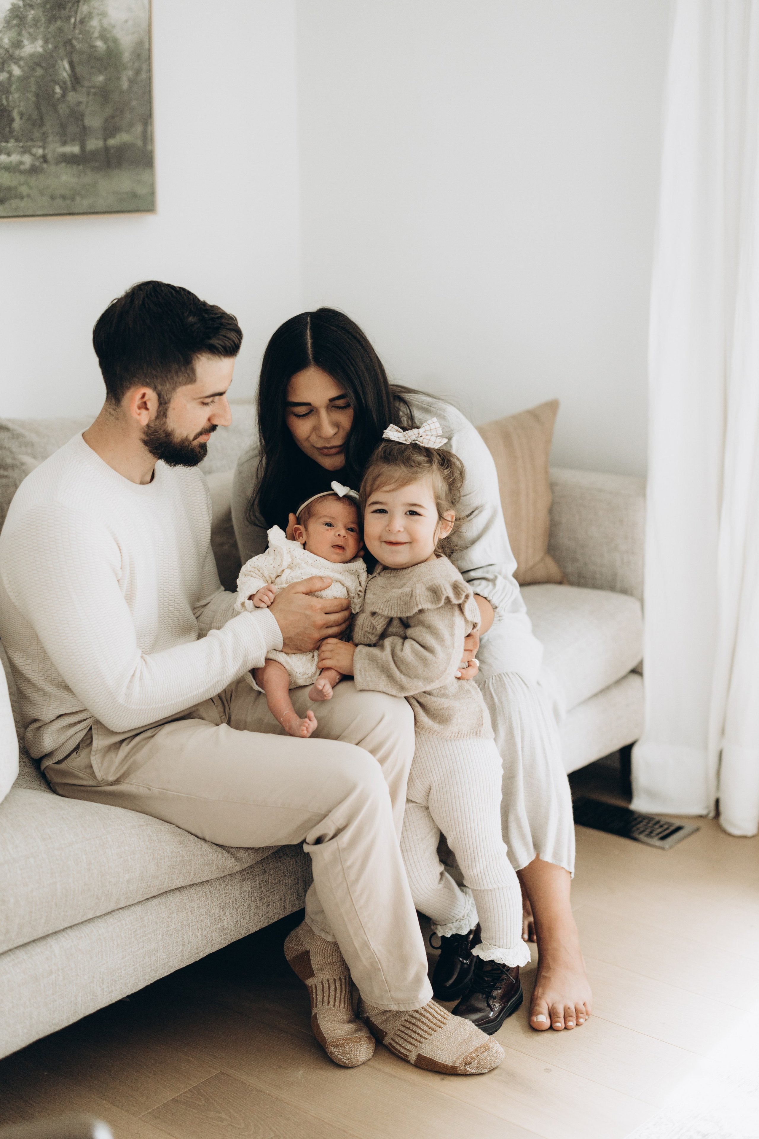 Newborn/family photo session. Wedding Photographer Toronto