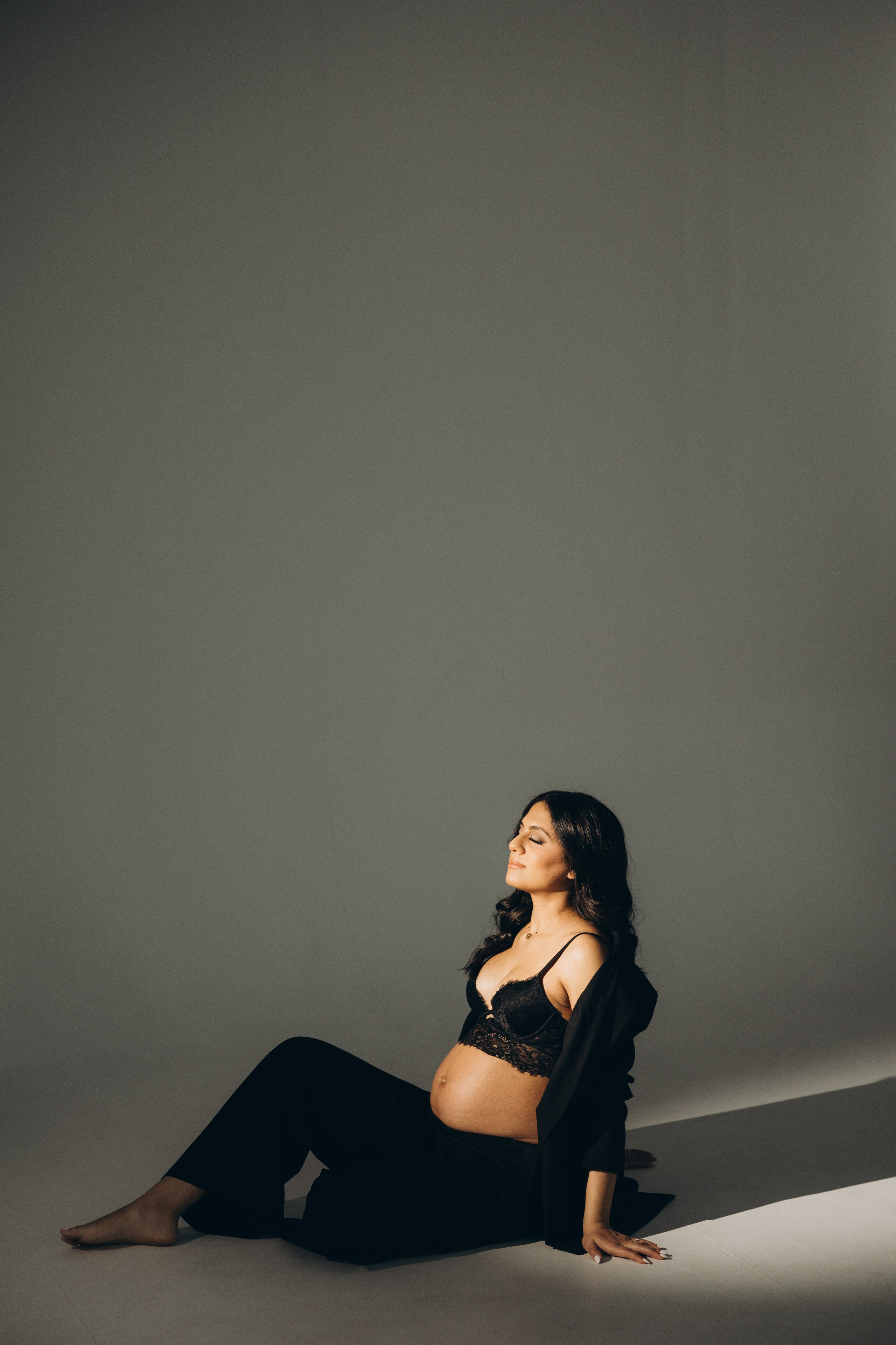 Maternity. Wedding Photographer Toronto