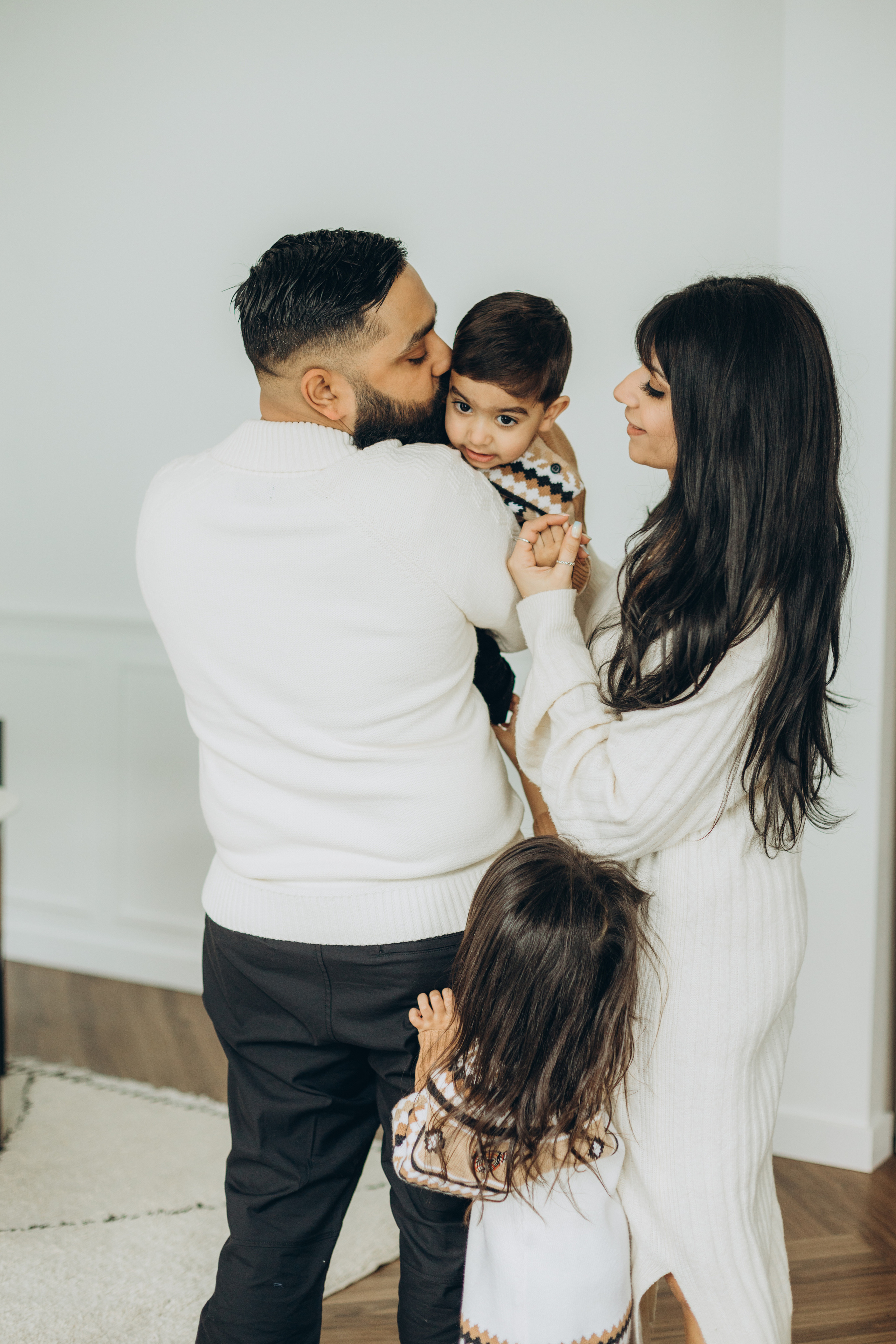 Family session. Wedding Photographer Toronto