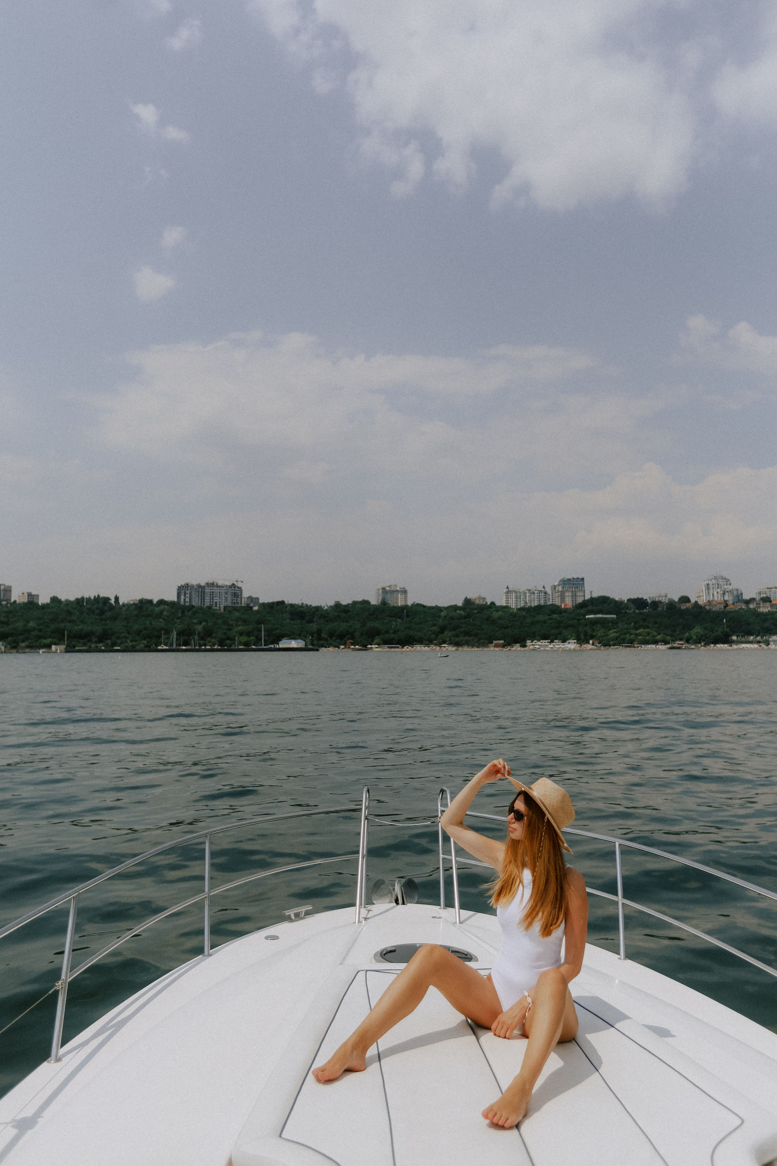 Yacht party. Wedding Photographer Toronto
