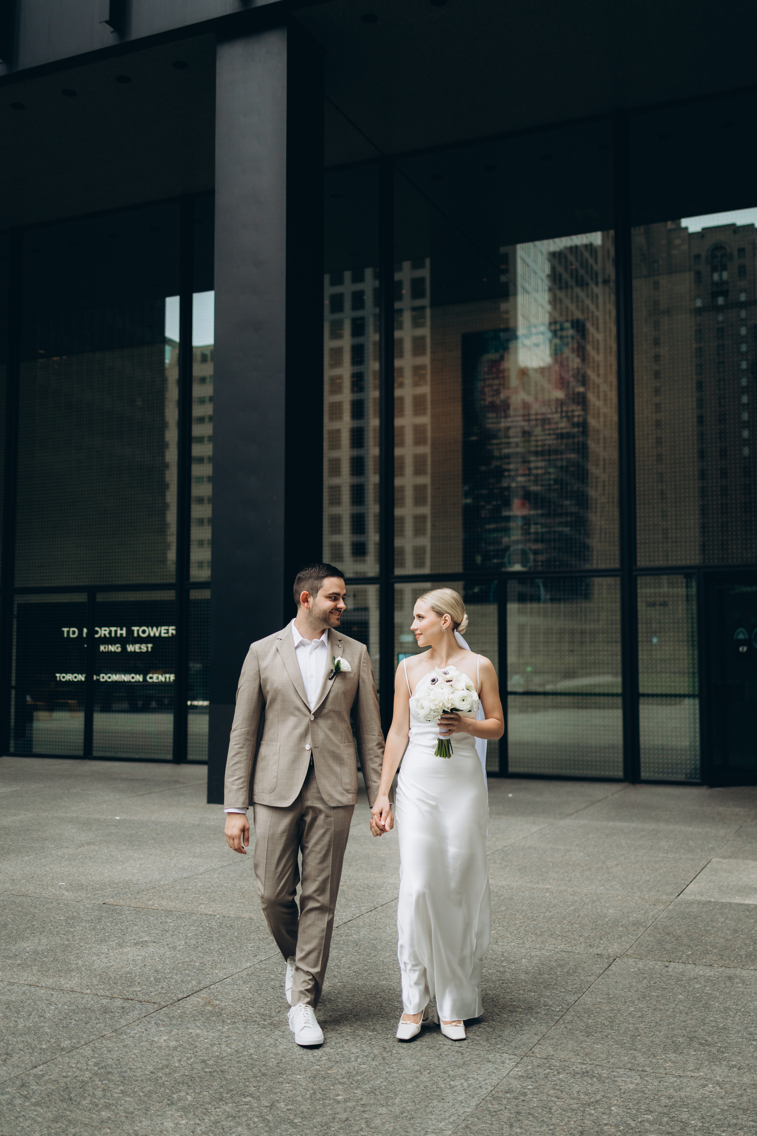 Elopement session. Wedding Photographer Toronto