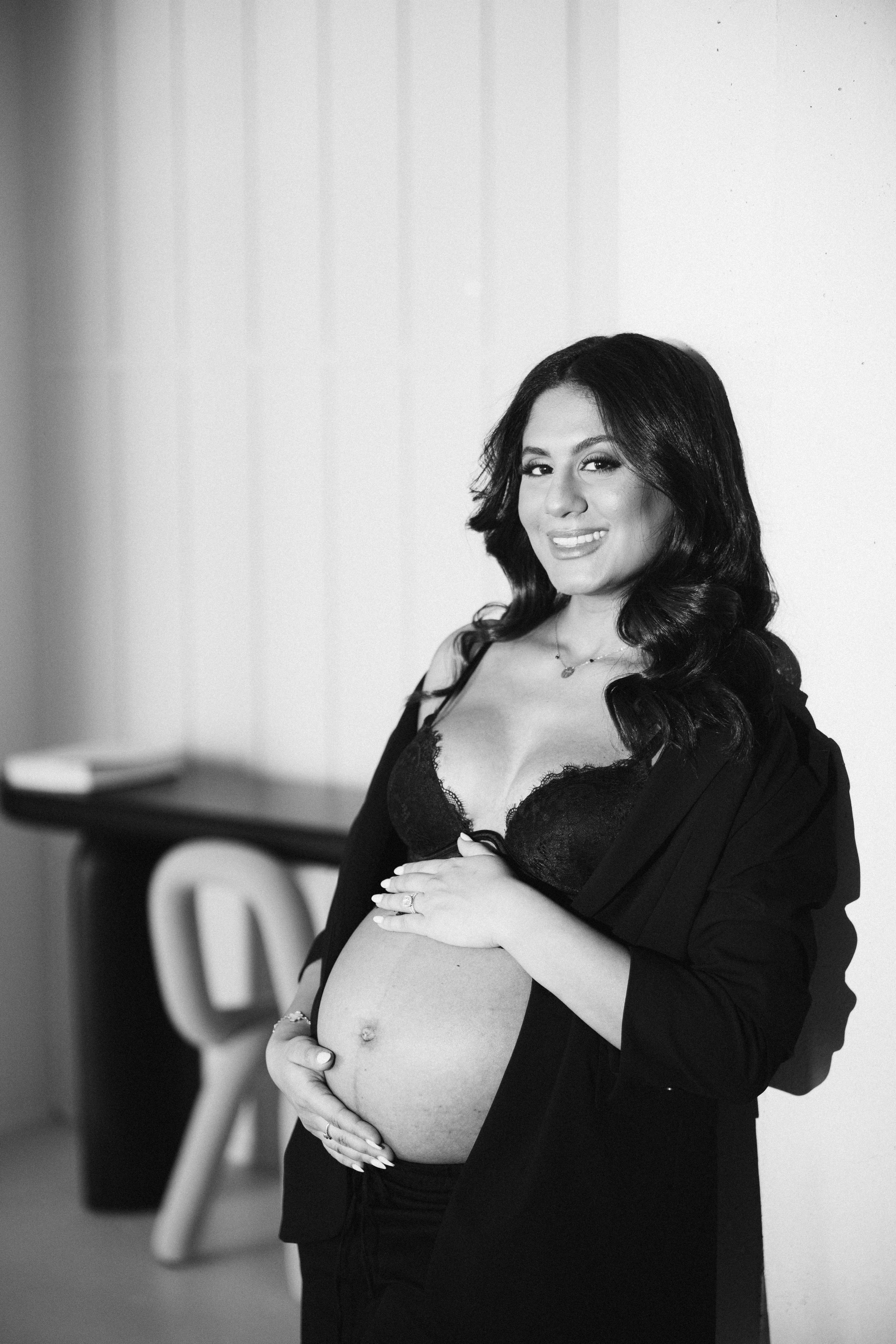 Maternity. Wedding Photographer Toronto