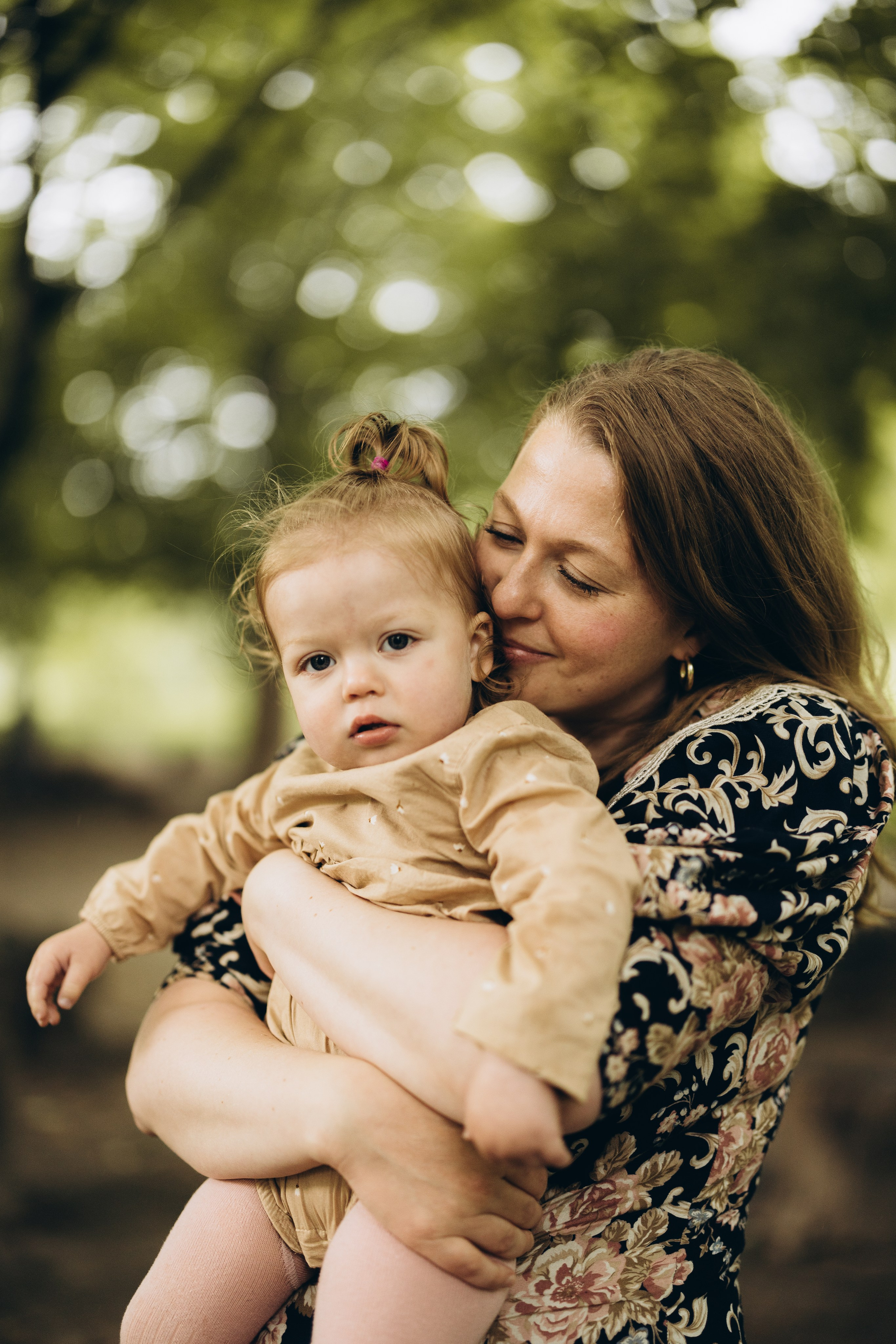Under the rain. Wedding Photographer Toronto