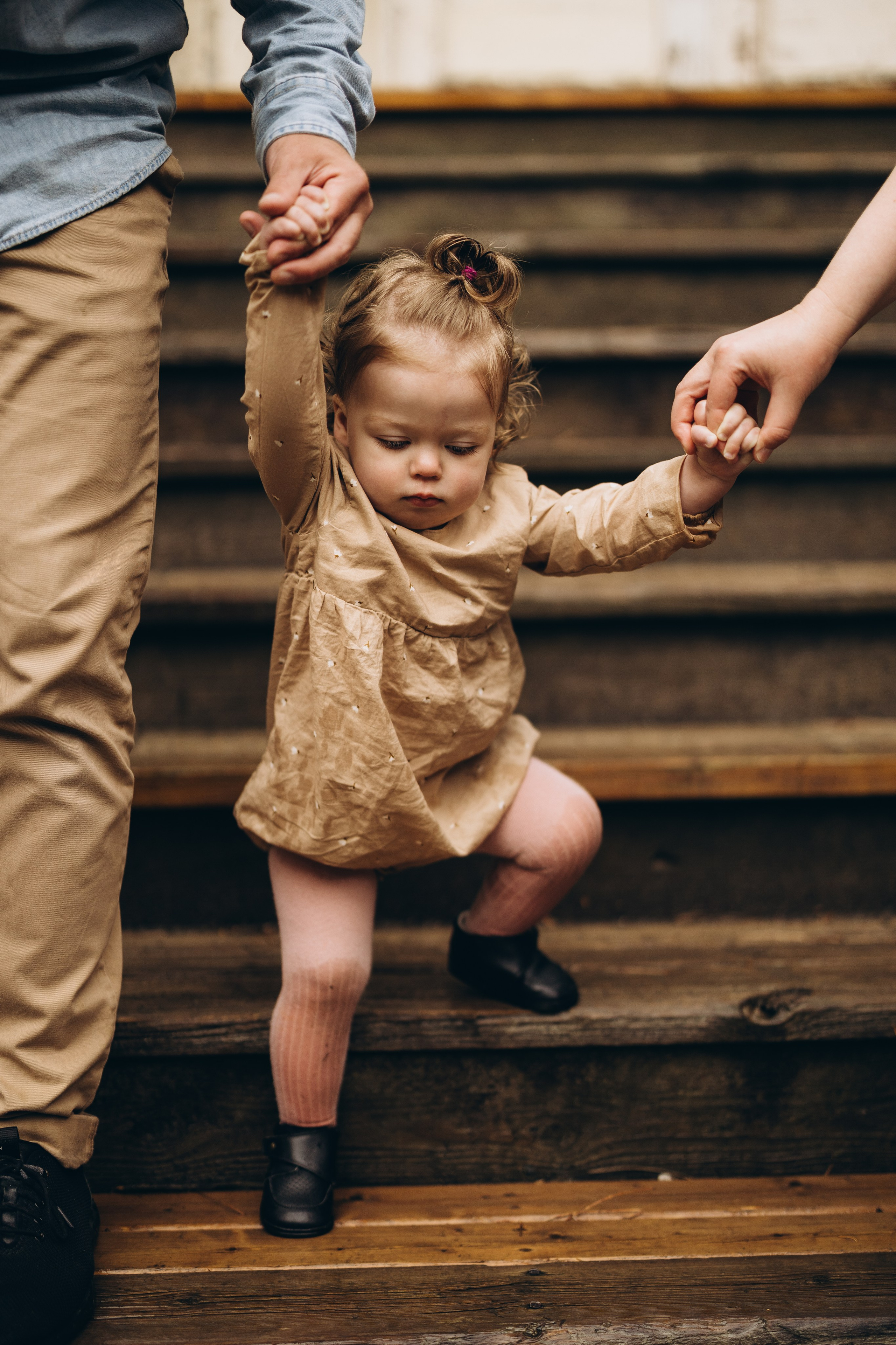 Under the rain. Wedding Photographer Toronto
