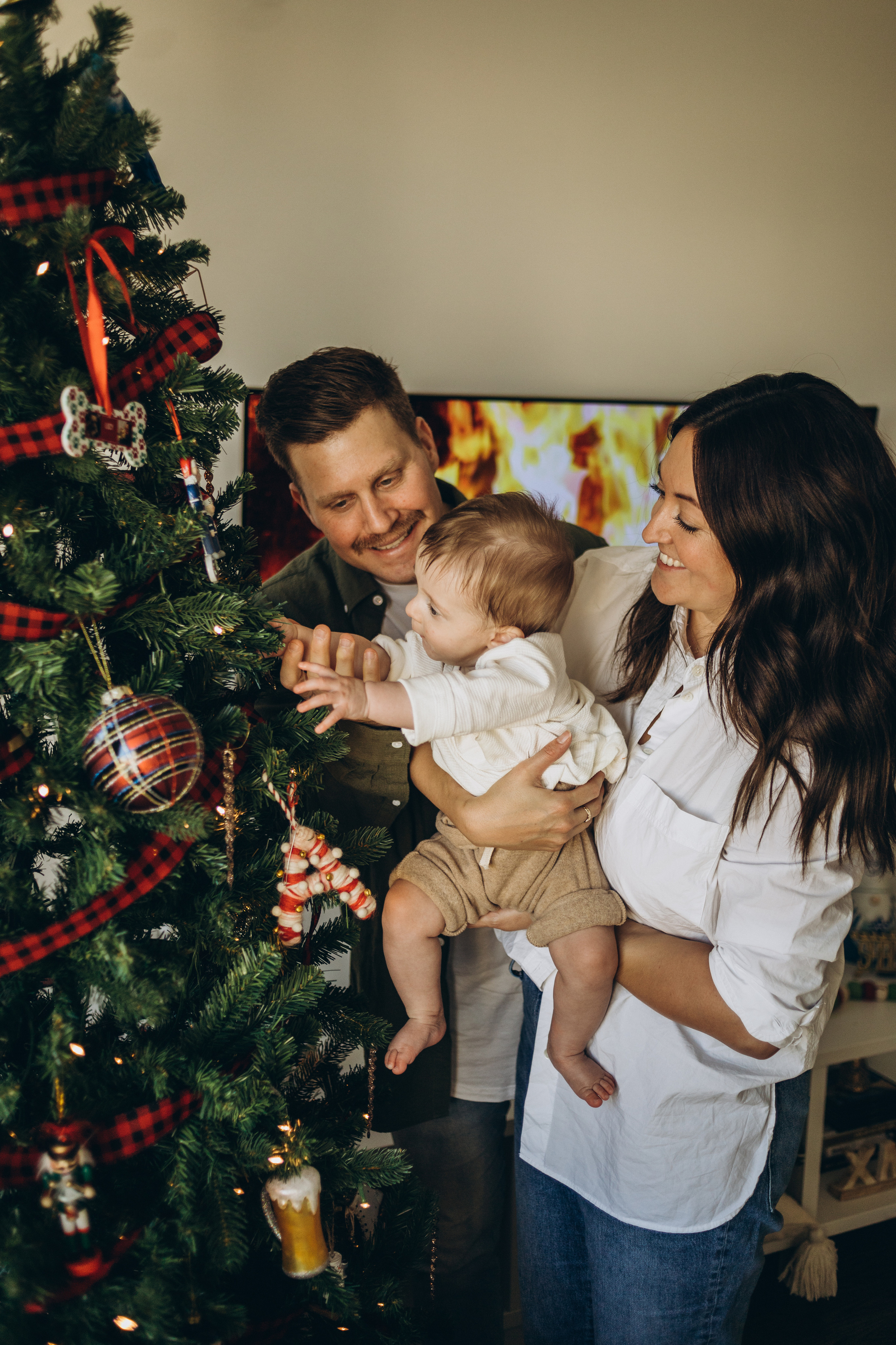 First Christmas. Wedding Photographer Toronto