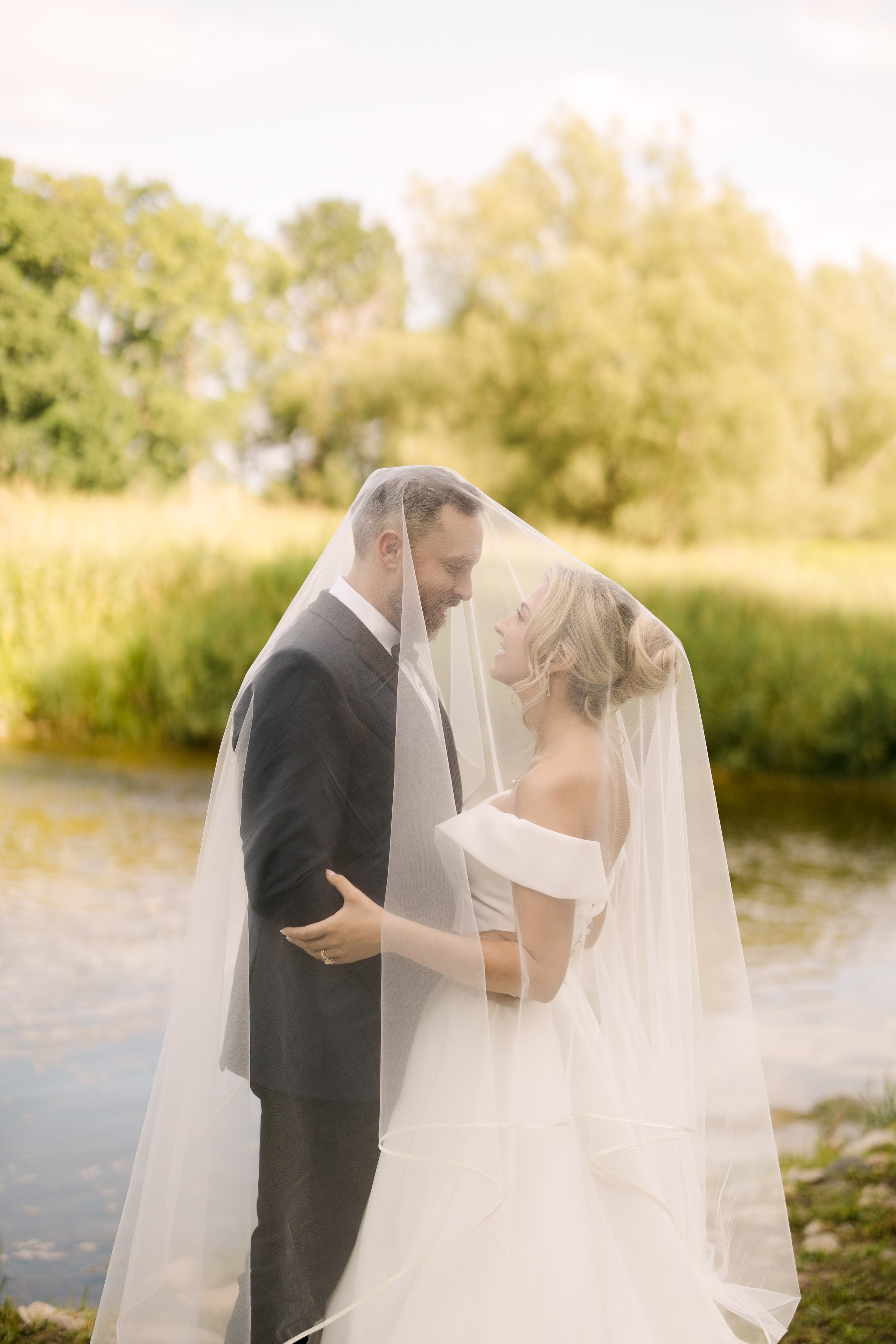 L&D (Wren House by Stella). Wedding Photographer Toronto