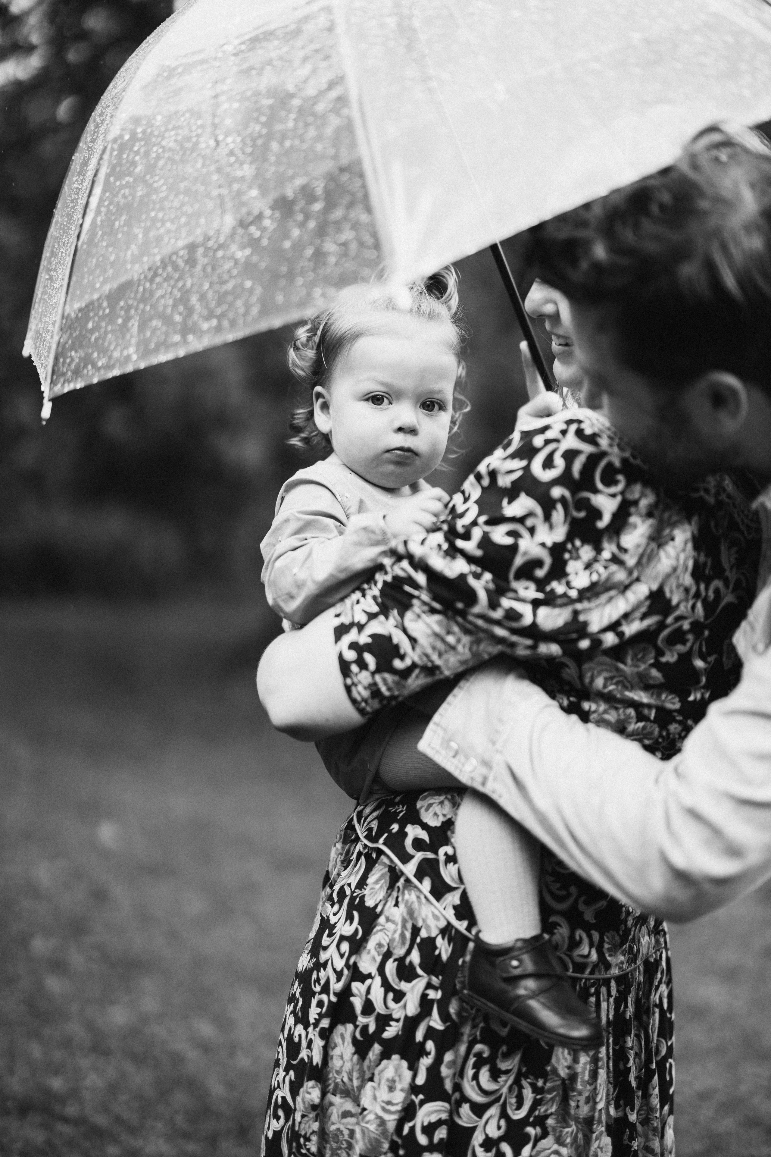 Under the rain. Wedding Photographer Toronto