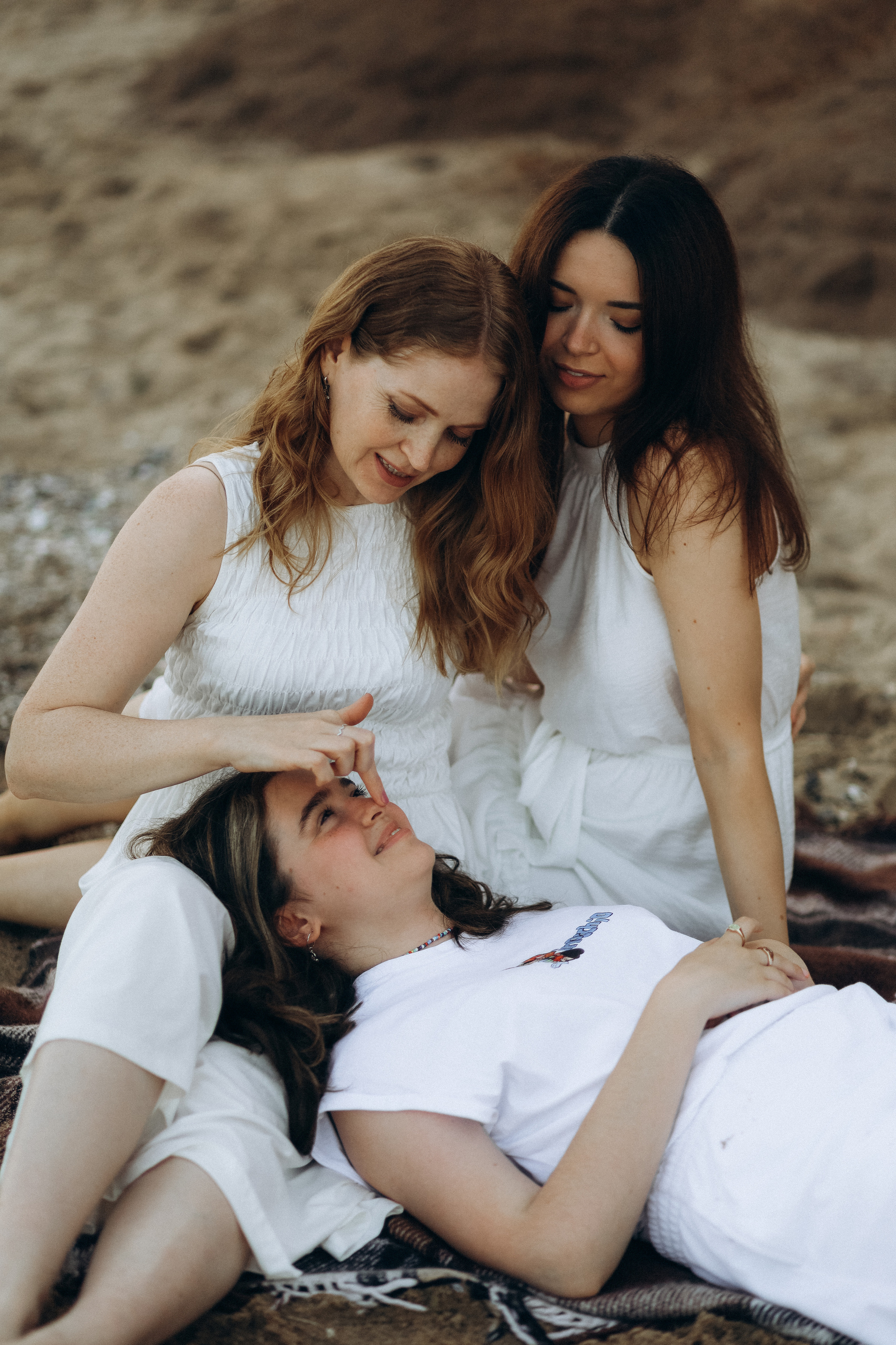 Family time. Wedding Photographer Toronto