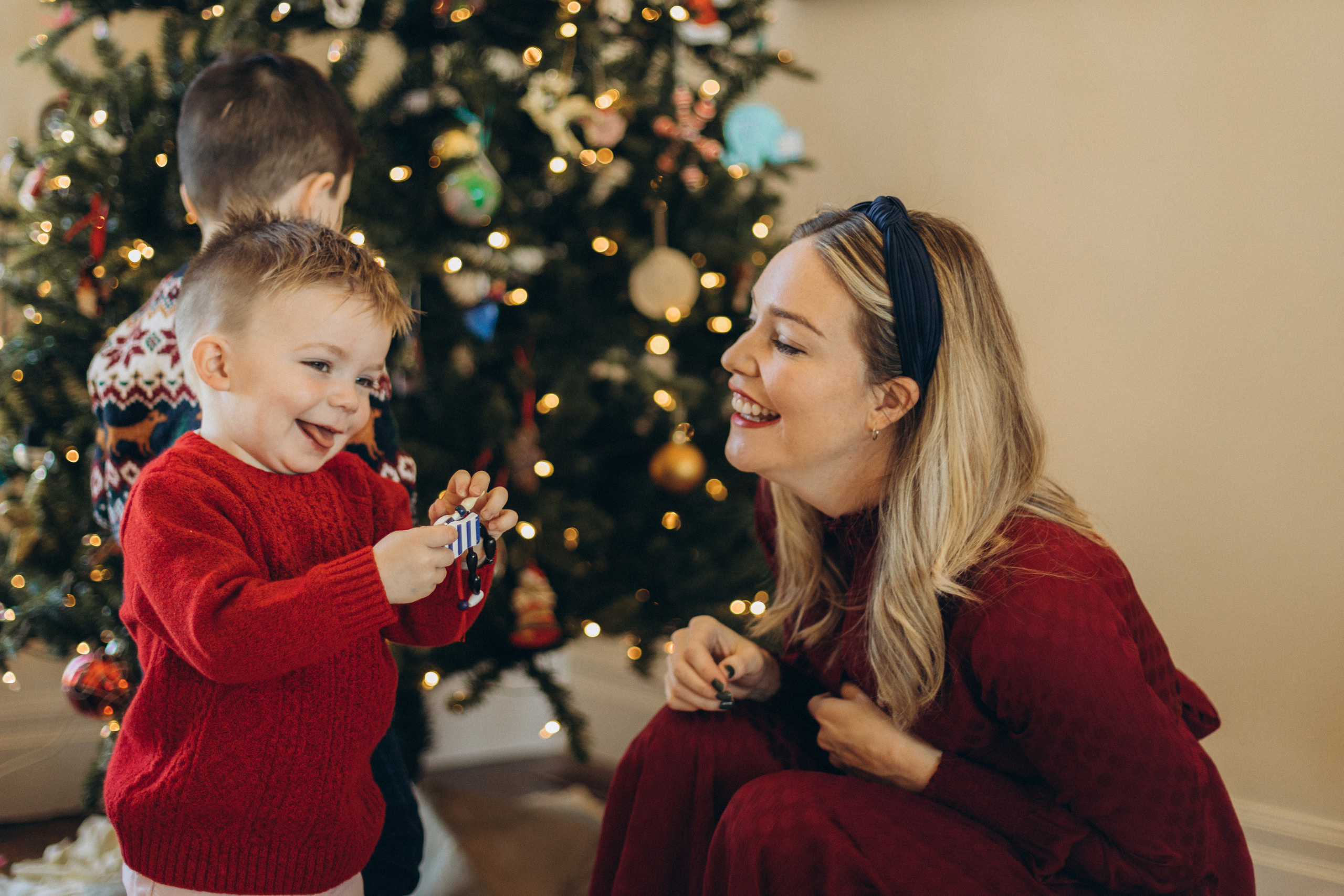 Christmas family time. Wedding Photographer Toronto