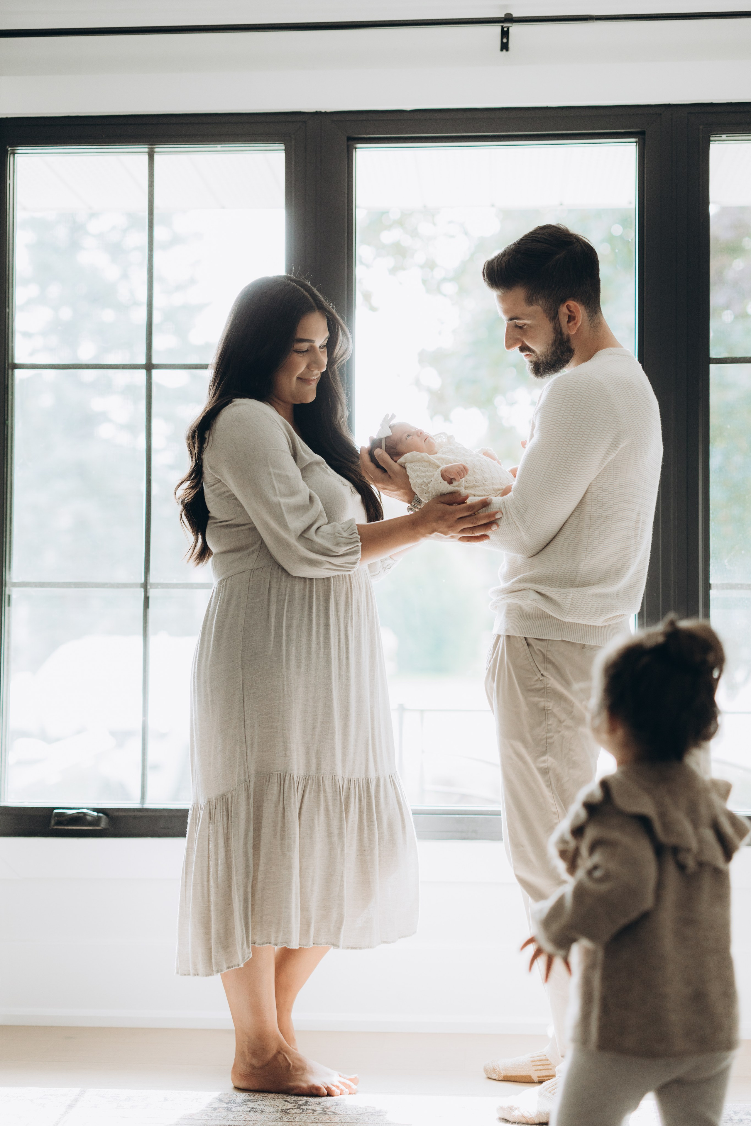 Newborn/family photo session. Wedding Photographer Toronto