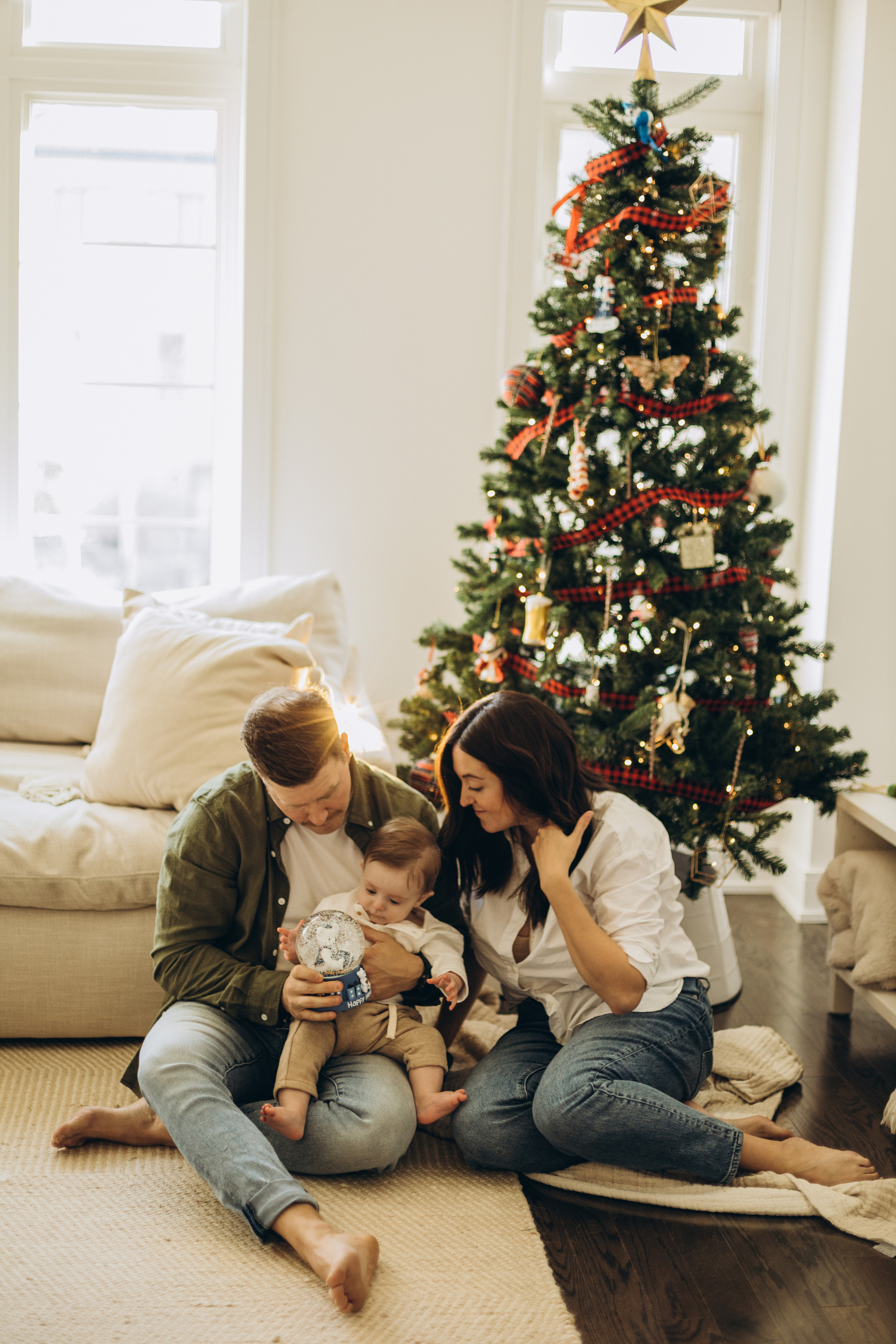 First Christmas. Wedding Photographer Toronto